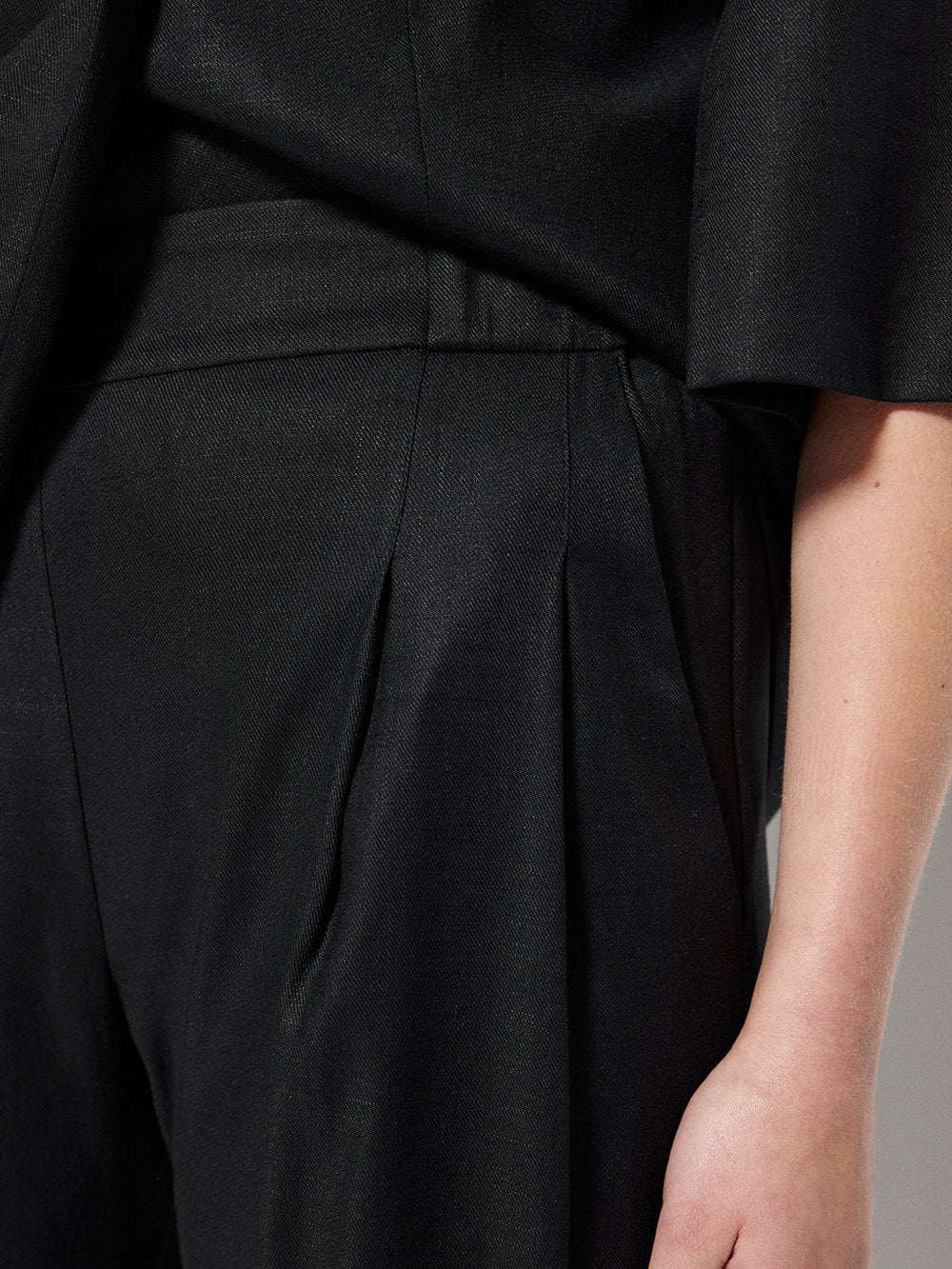 Pull On Pleat Front Pant - Image 3