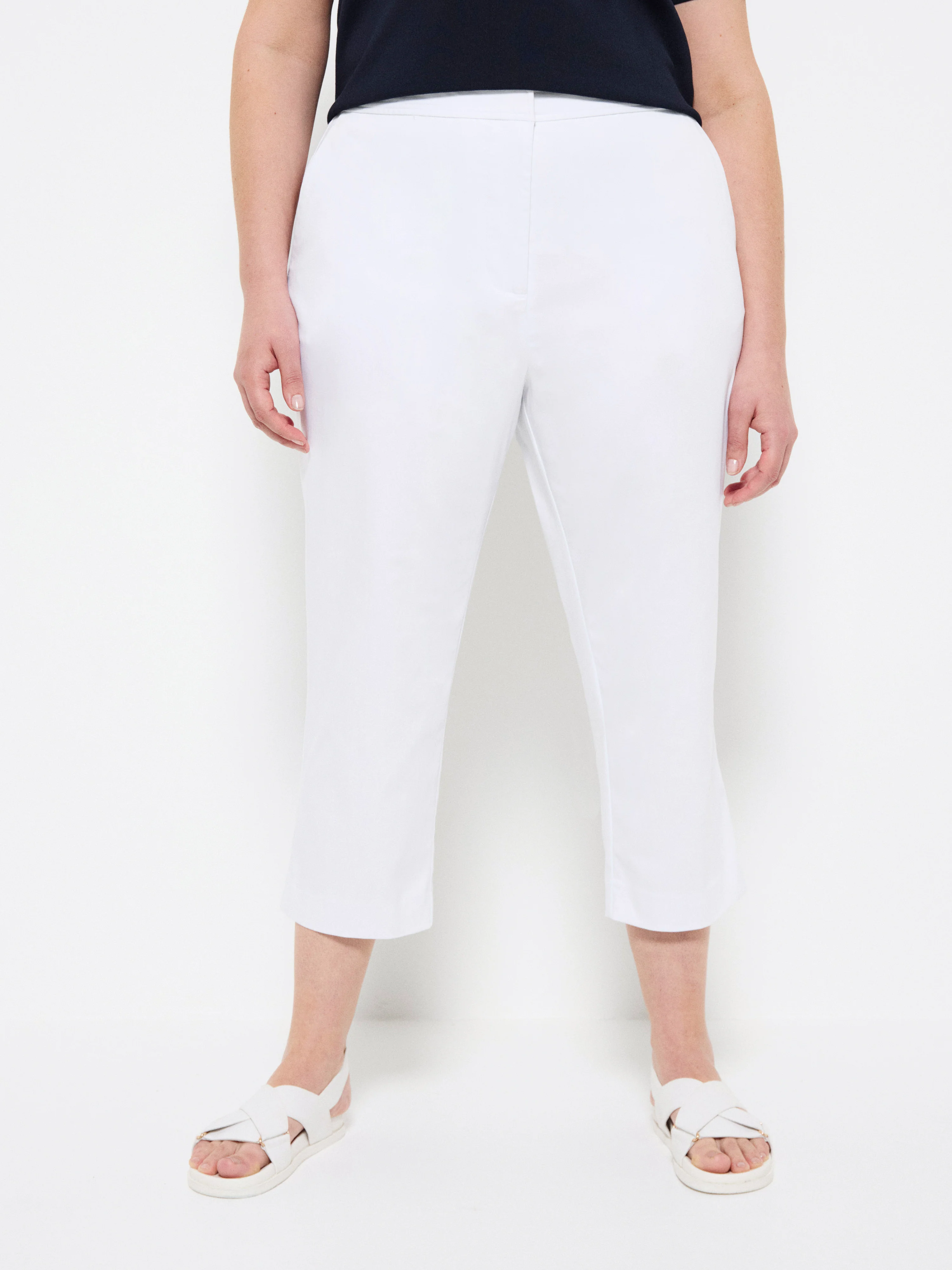 Raya Cropped Pant - Image 6