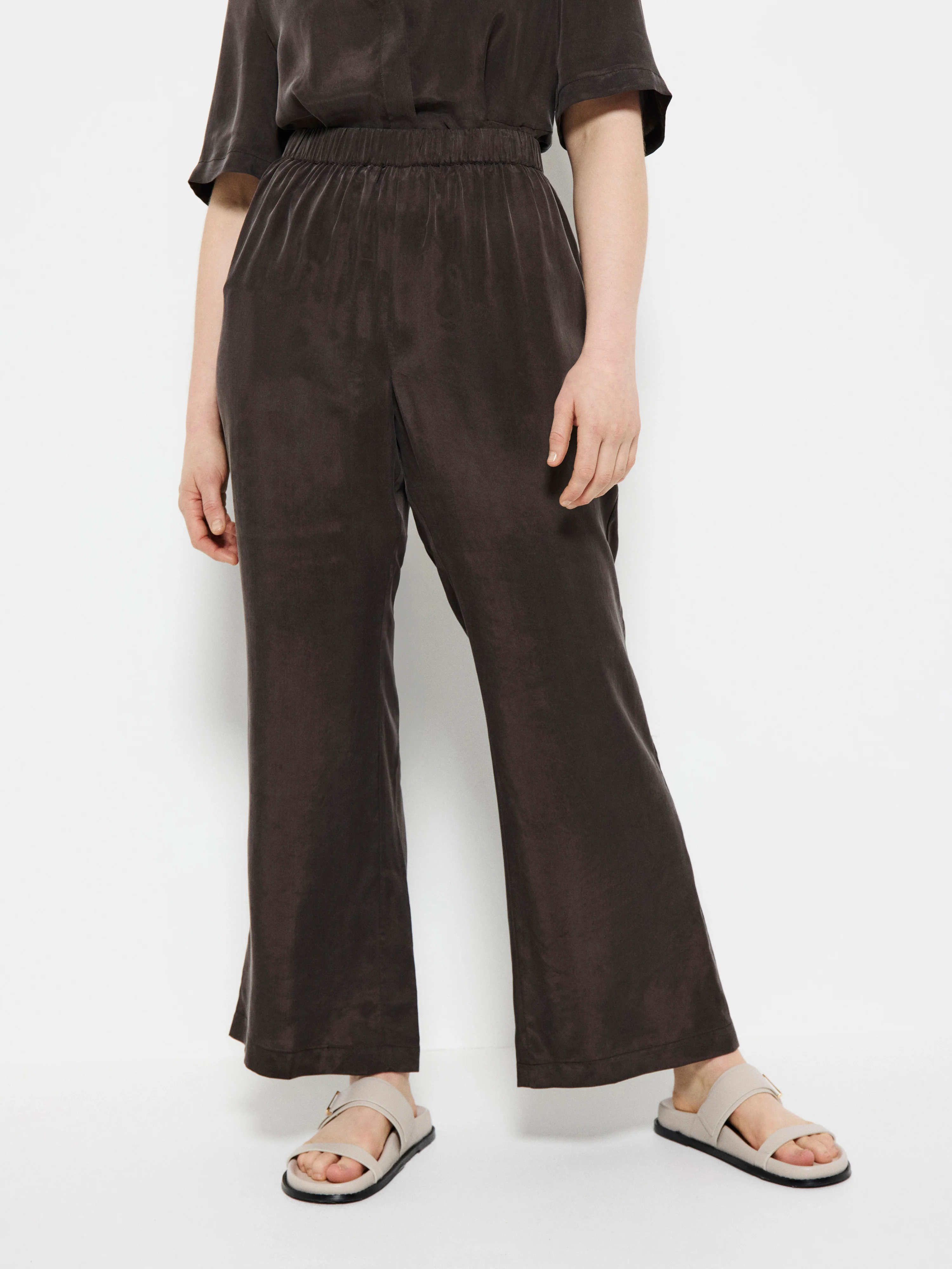 Ruby Pant - Image 2