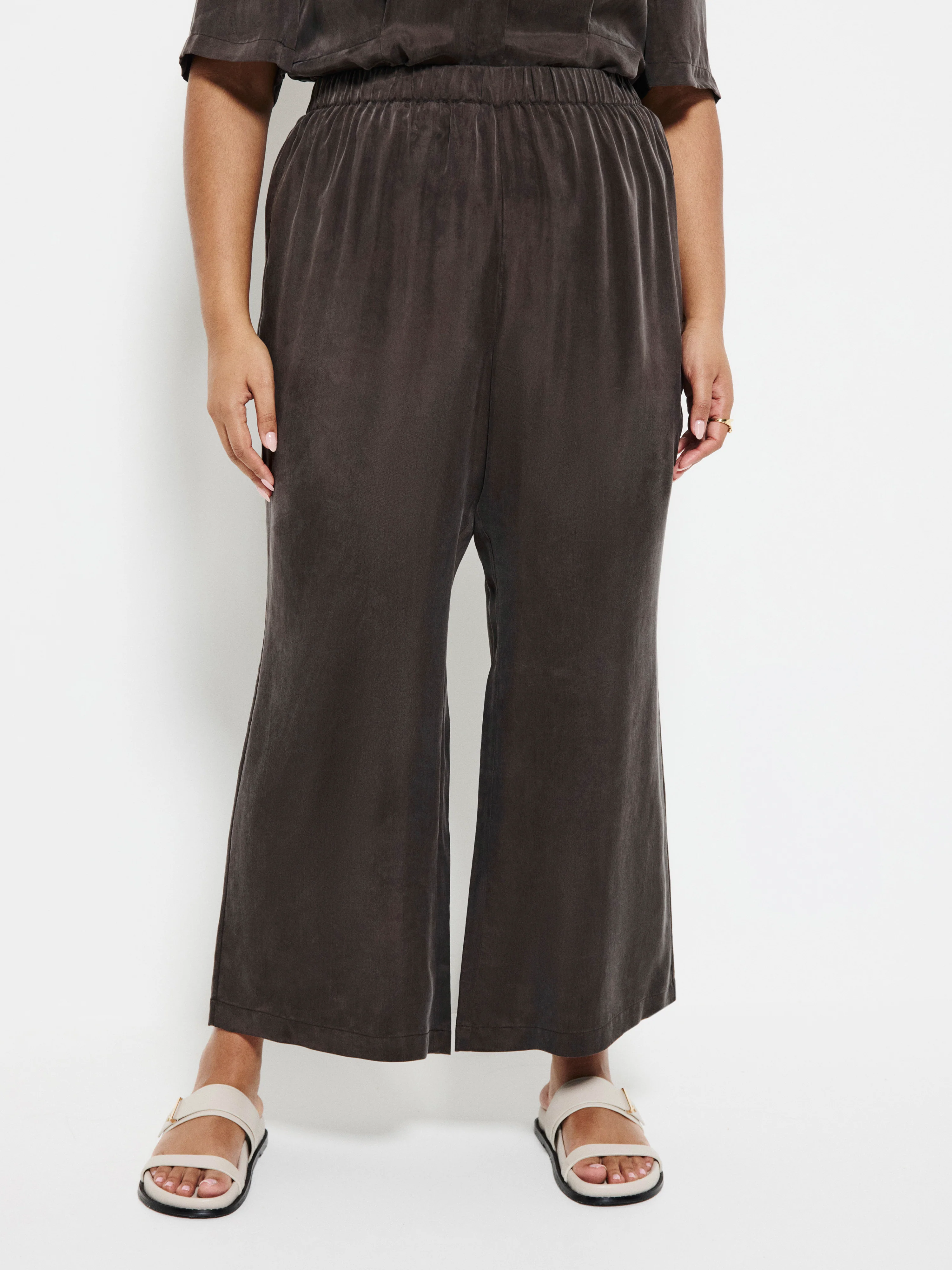 Ruby Pant - Image 6