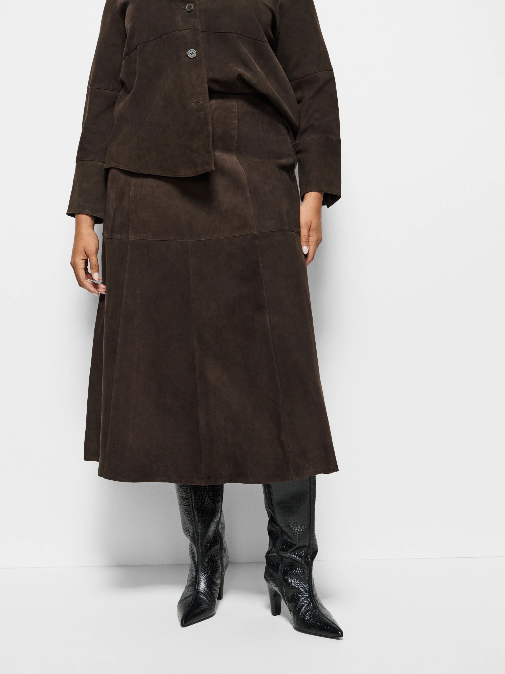 Sally Suede Skirt - Image 8