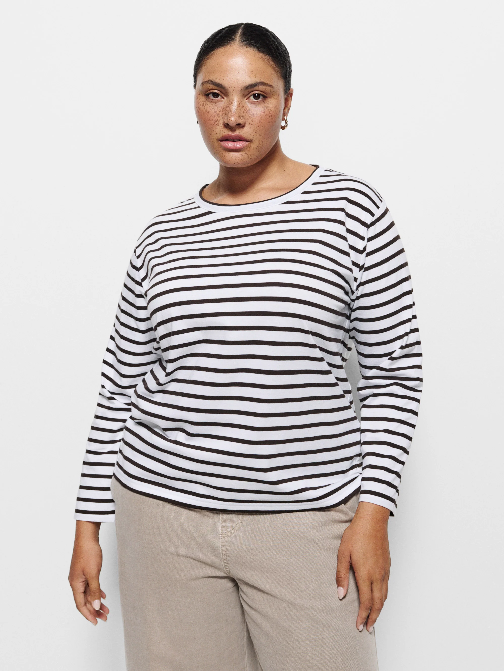 Sarah Long Sleeve Tee - Image 7