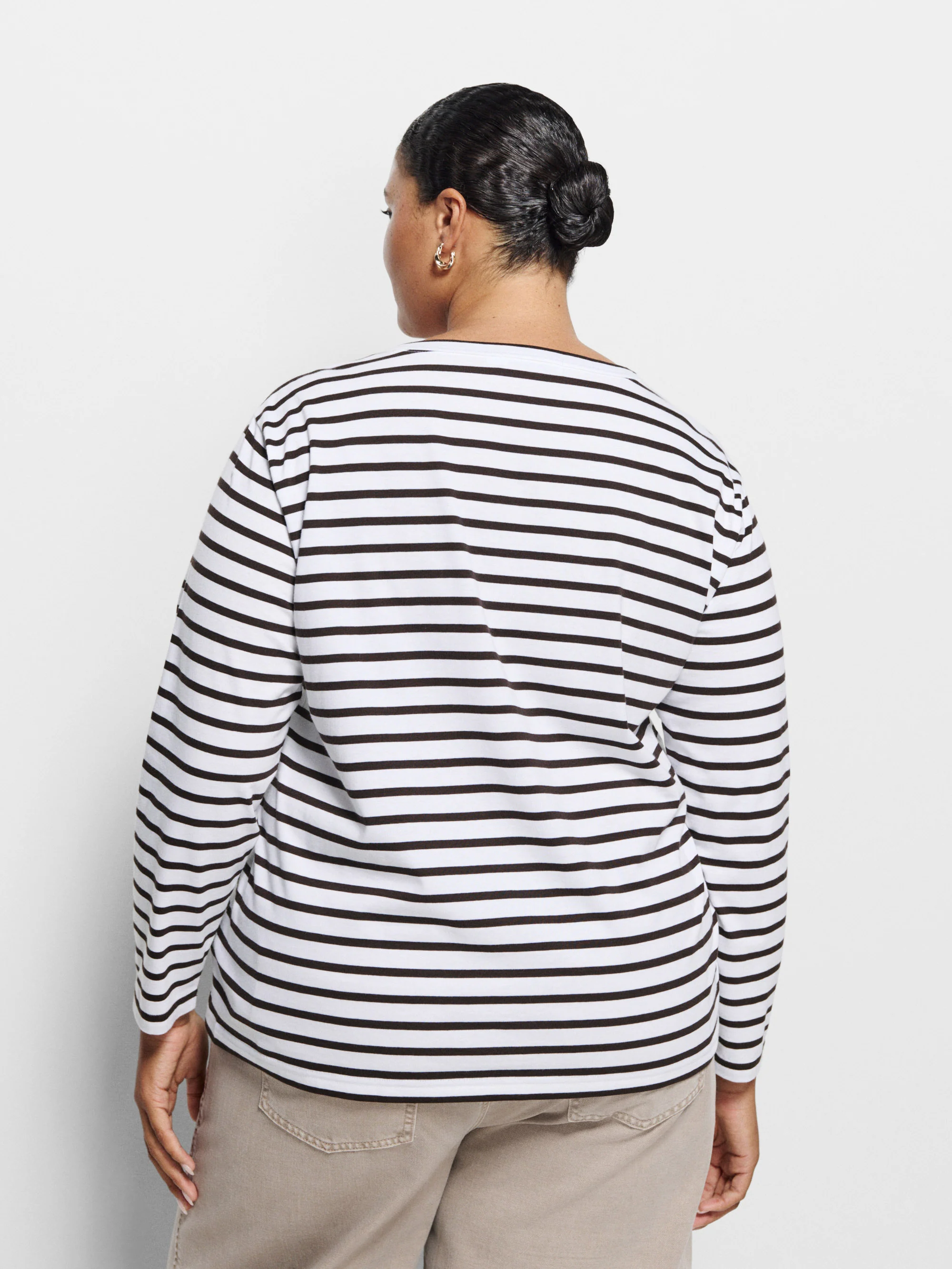 Sarah Long Sleeve Tee - Image 8