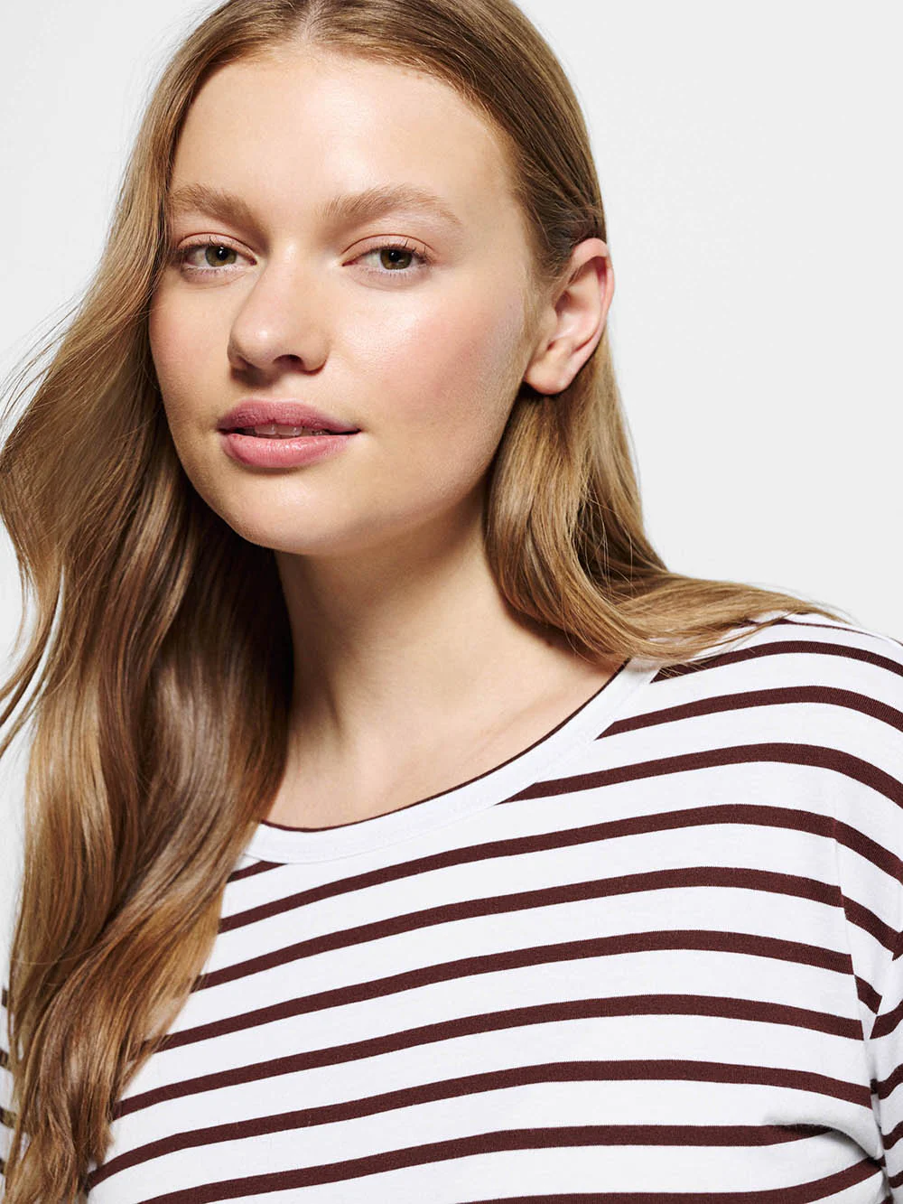 Sarah Long Sleeve Tee - Image 2