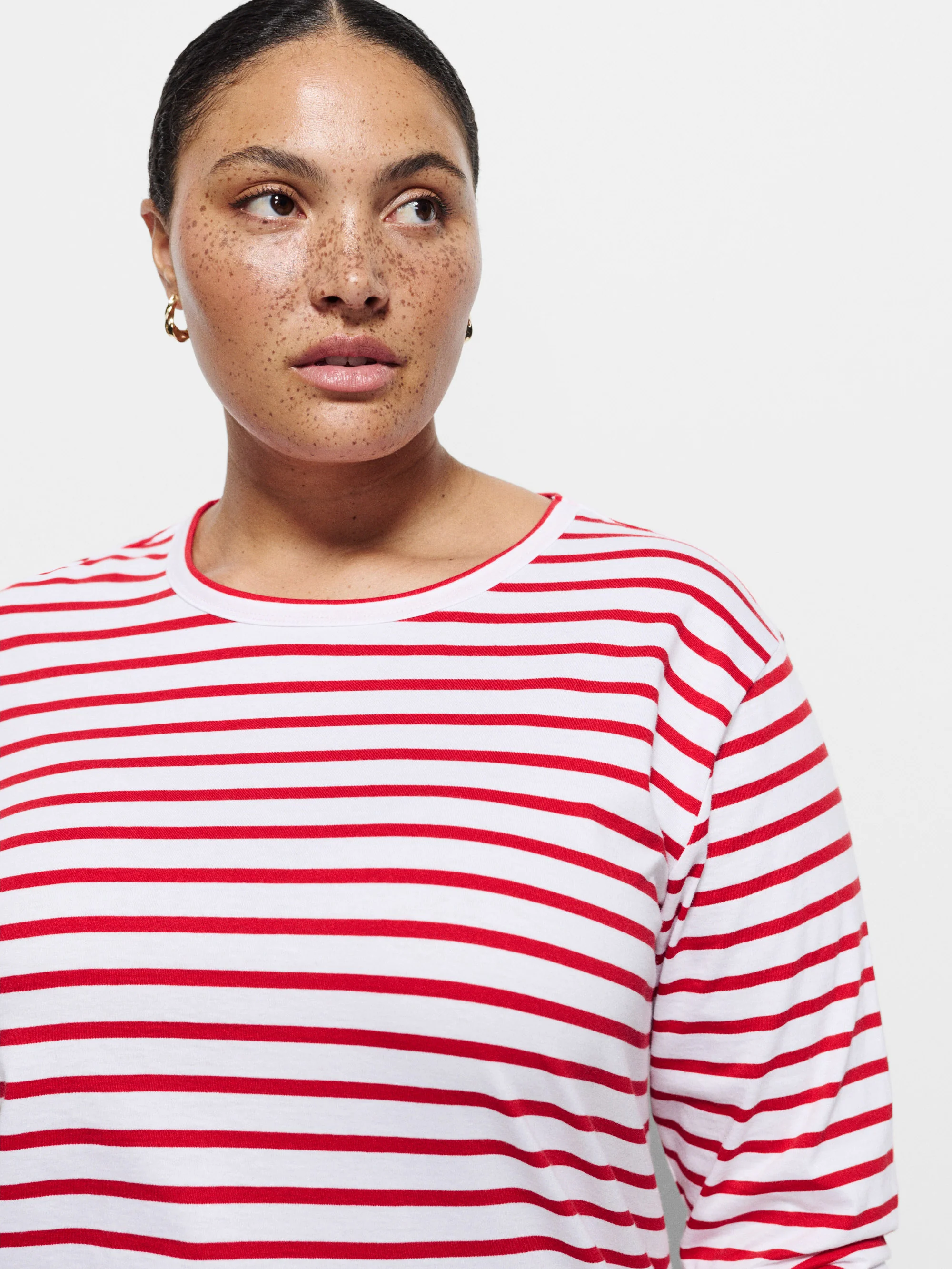 Sarah Long Sleeve Tee - Image 6