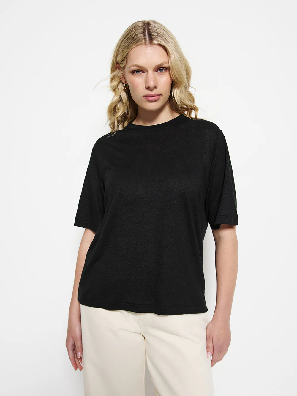 Short Sleeve Linen Tee - Image 5
