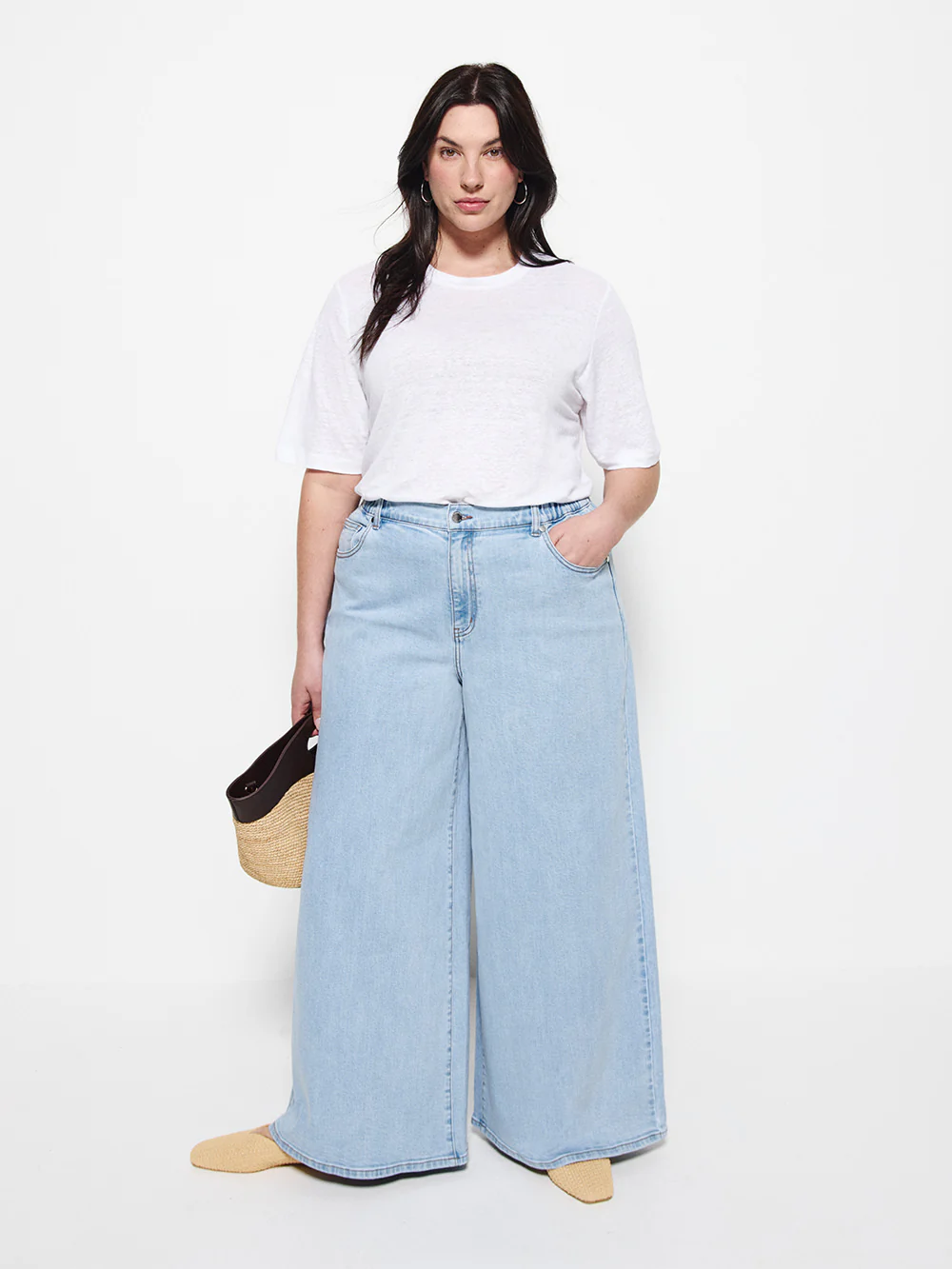 Short Sleeve Linen Tee - Image 11