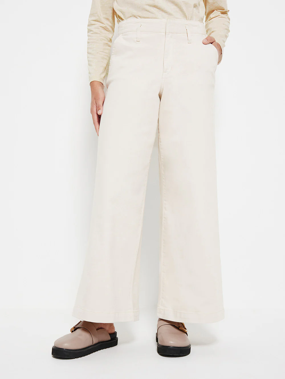 Side Pocket Jean - Image 2