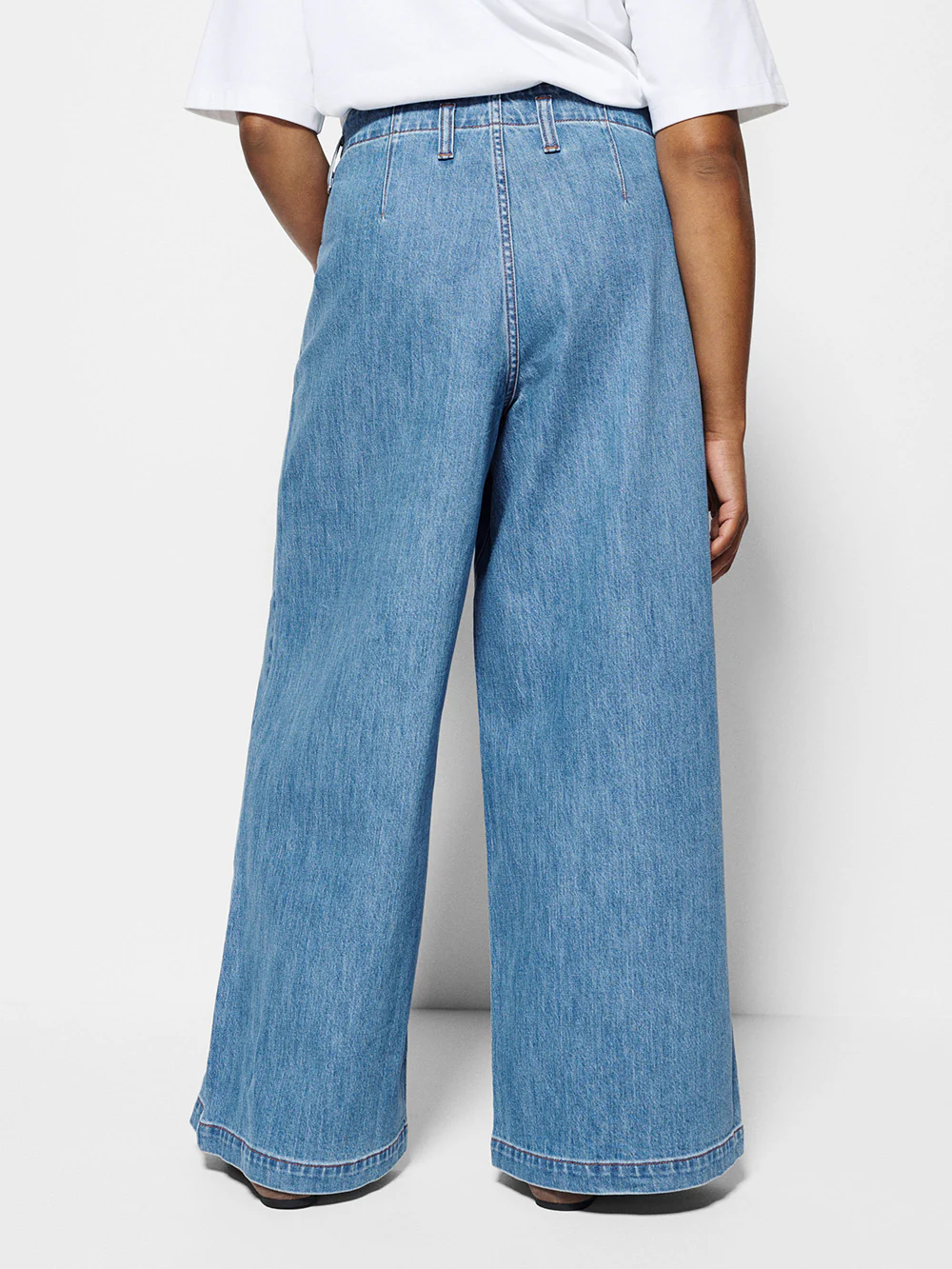 Side Pocket Jean - Image 8
