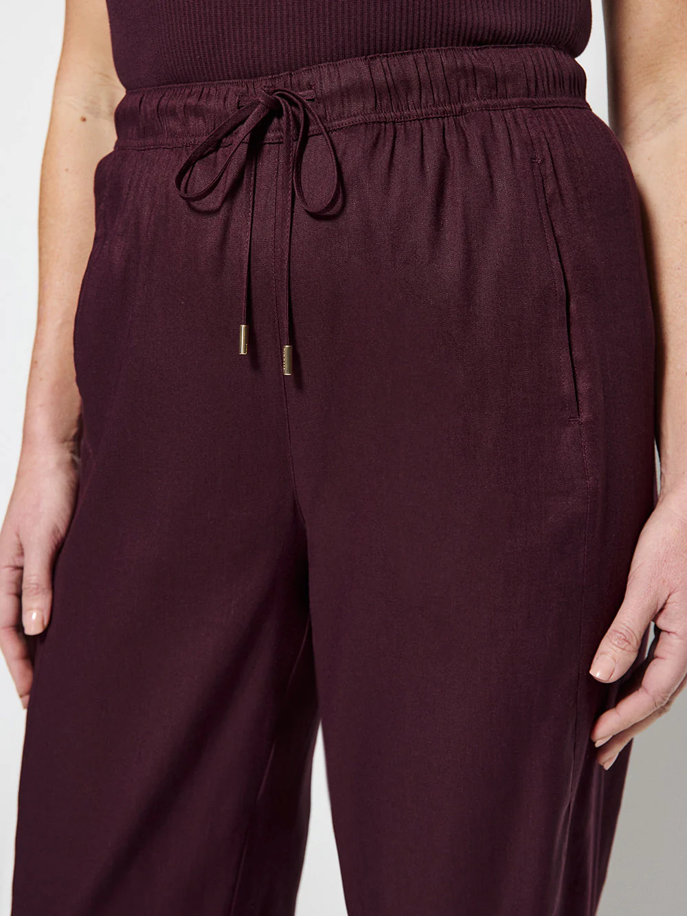Stephanie Pant - Image 3