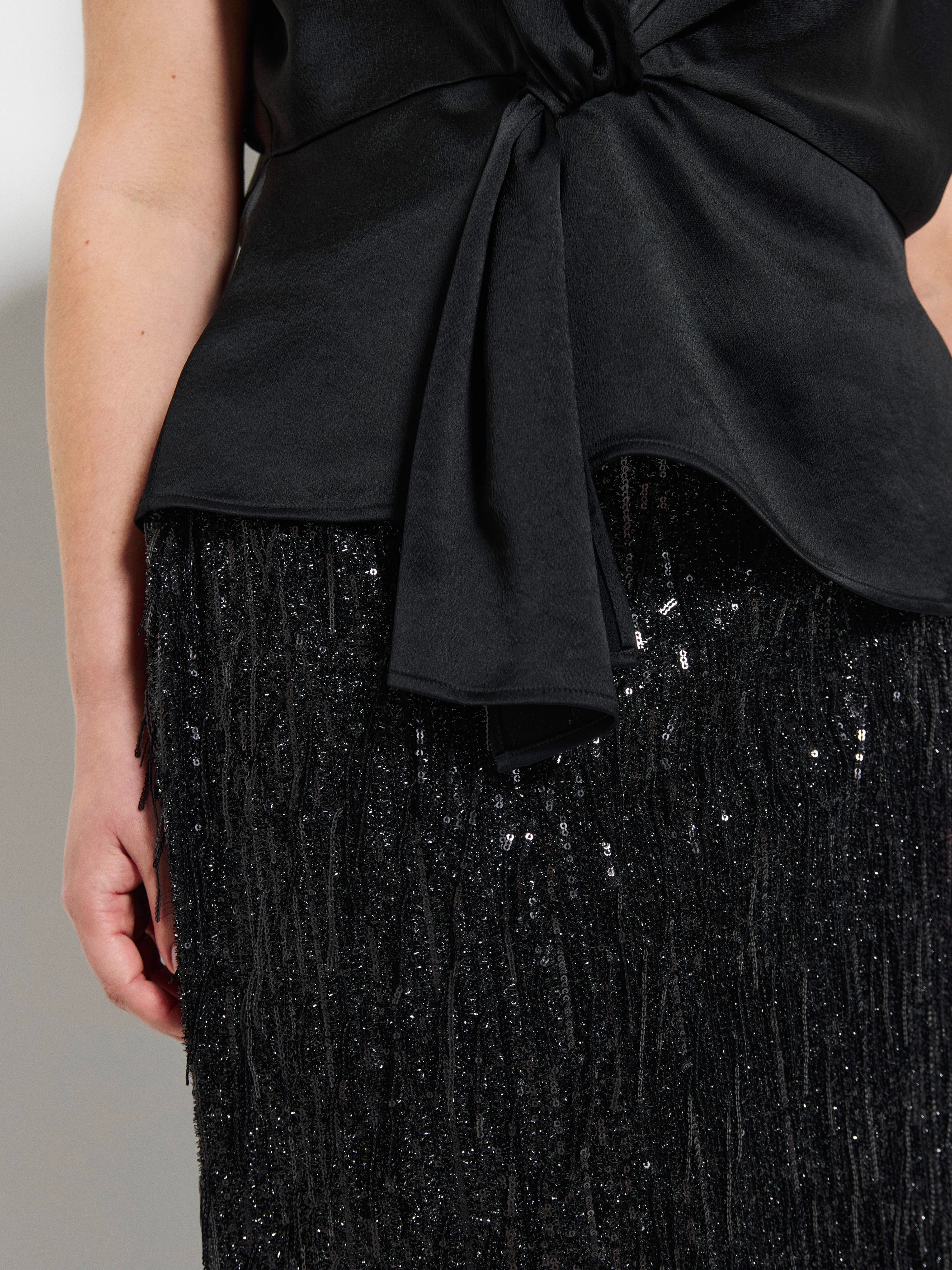 Sylvia Sequin Skirt - Image 6