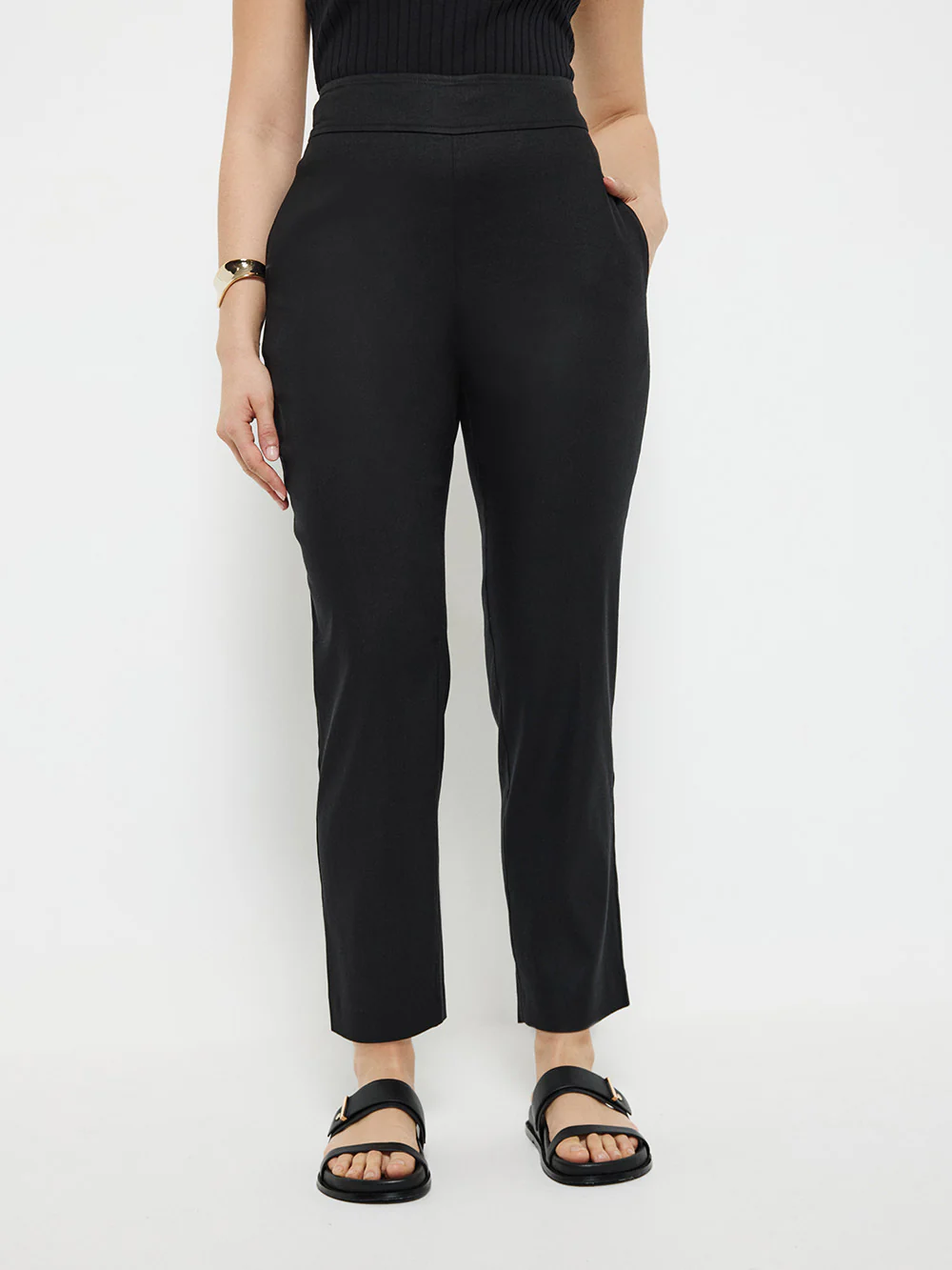 Tailored Linen Trouser - Image 3