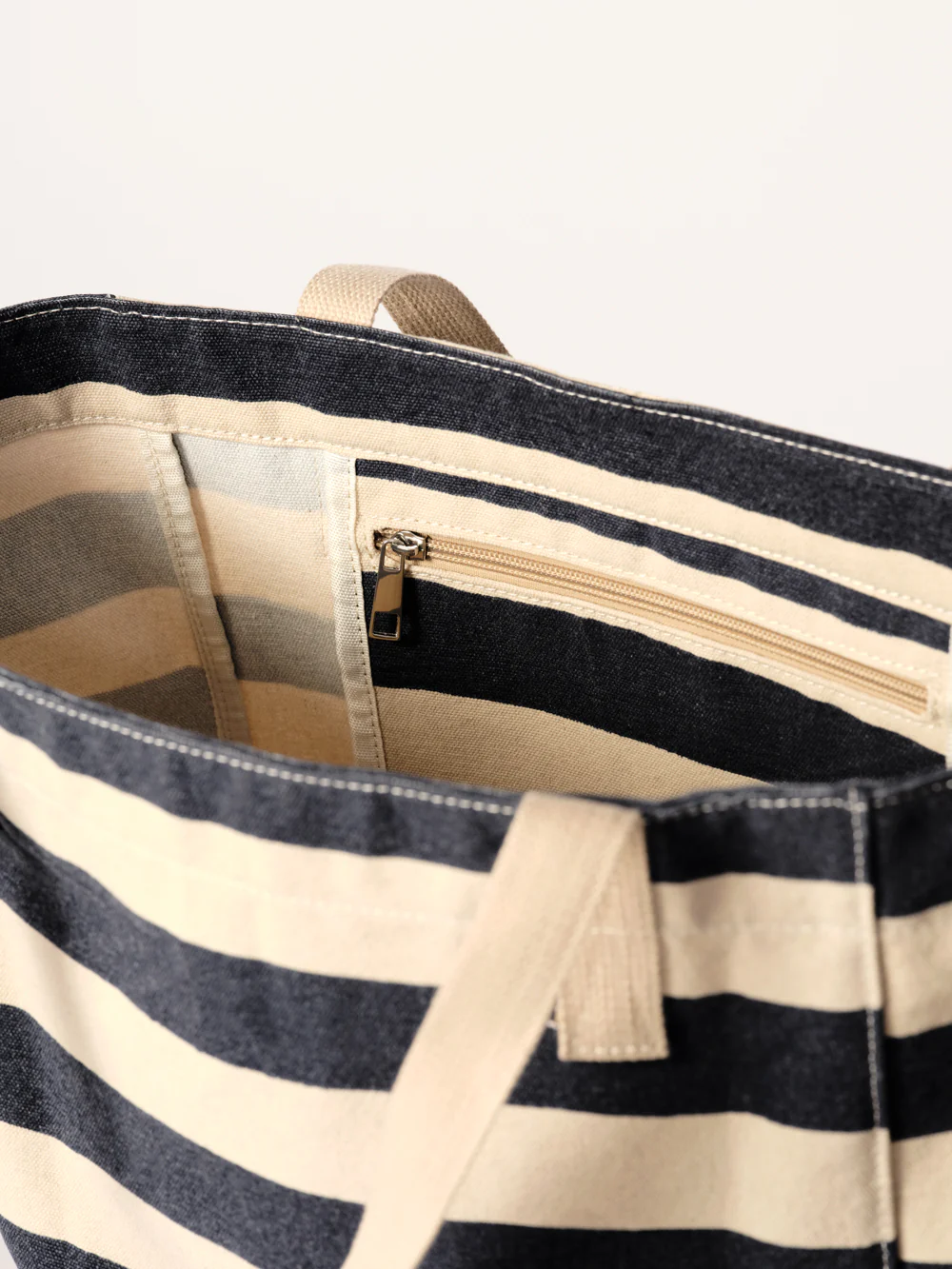 The Big Canvas Tote - Image 3
