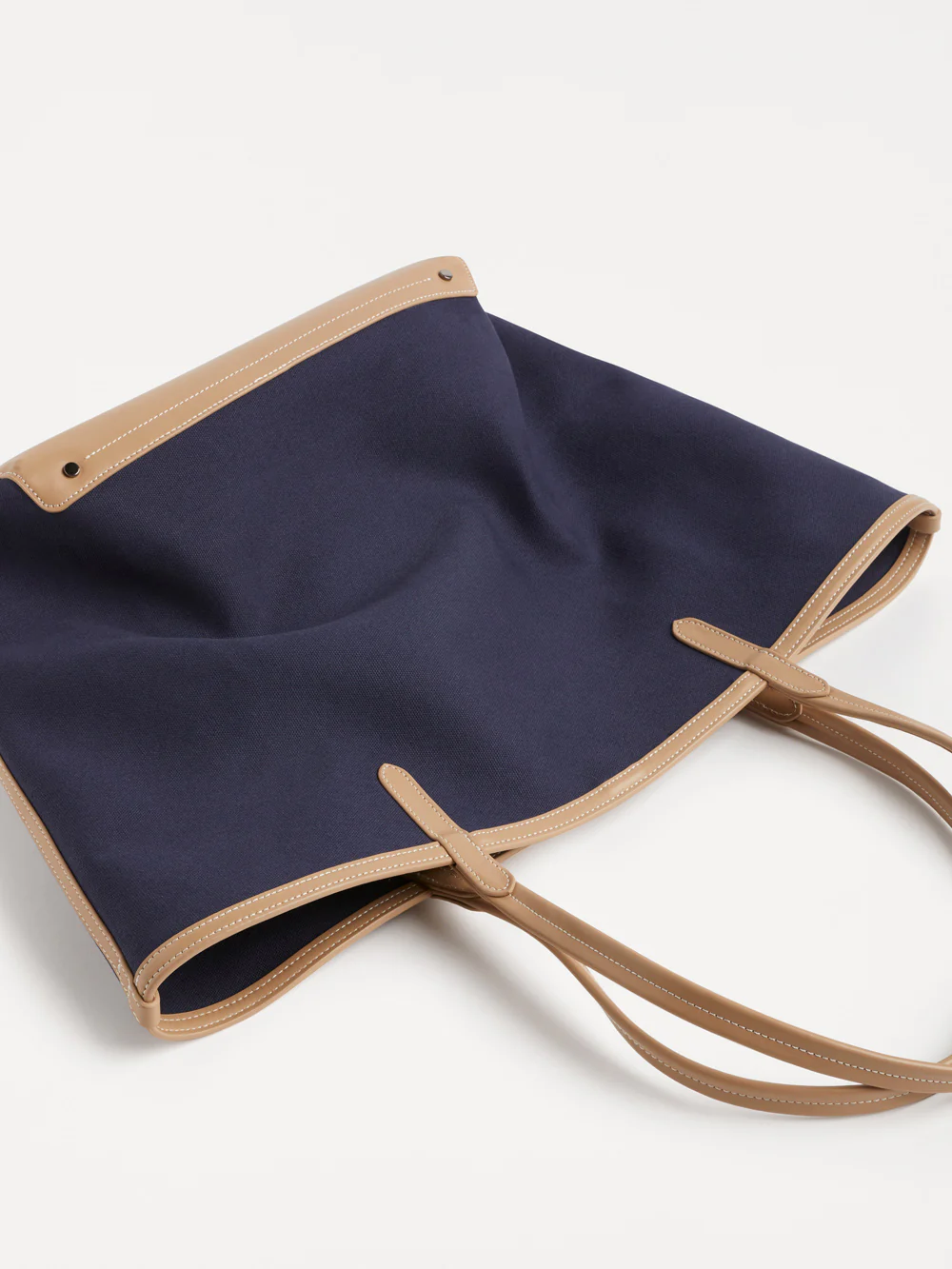 The Capri Tote - Image 5