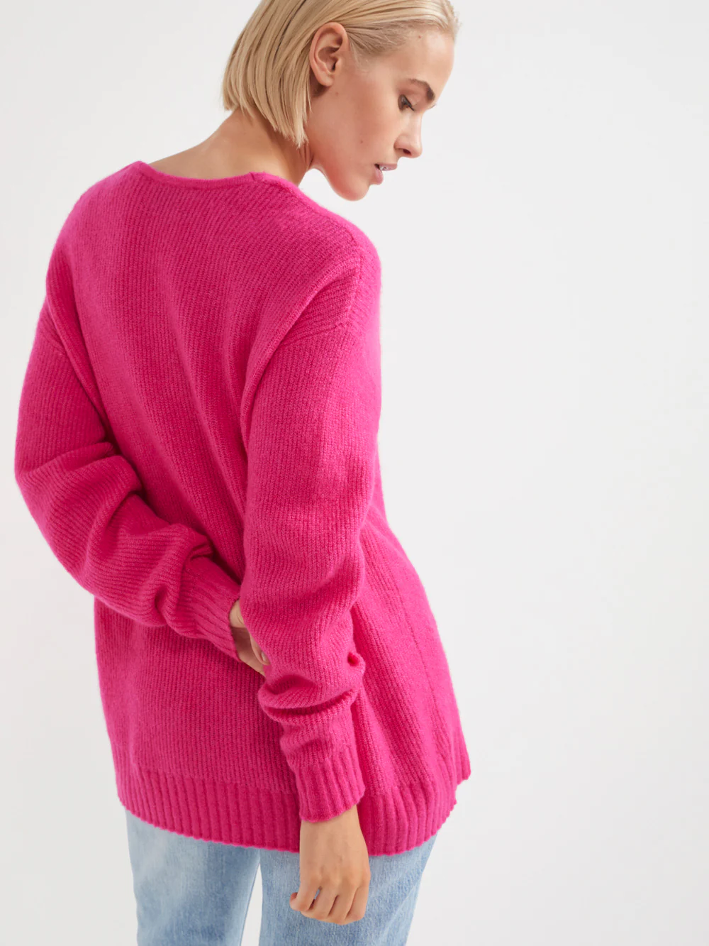 The Cardigan Stitch V Neck Pullover - Image 4