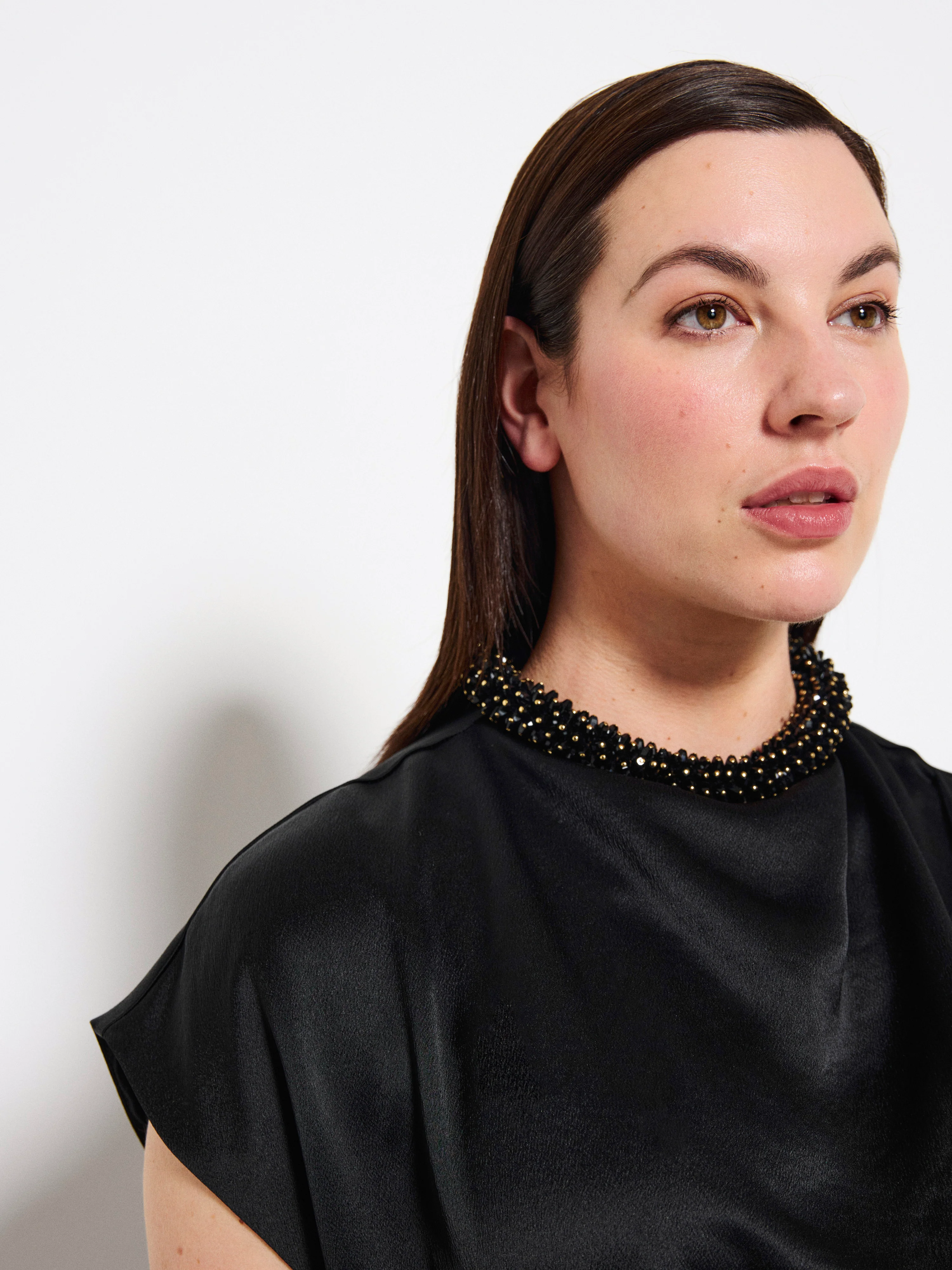 The Carla Beaded Necklace - Image 5