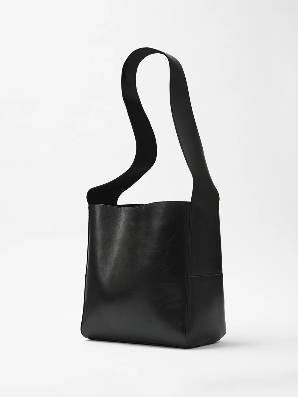 The Colette Leather Hobo - Image 2