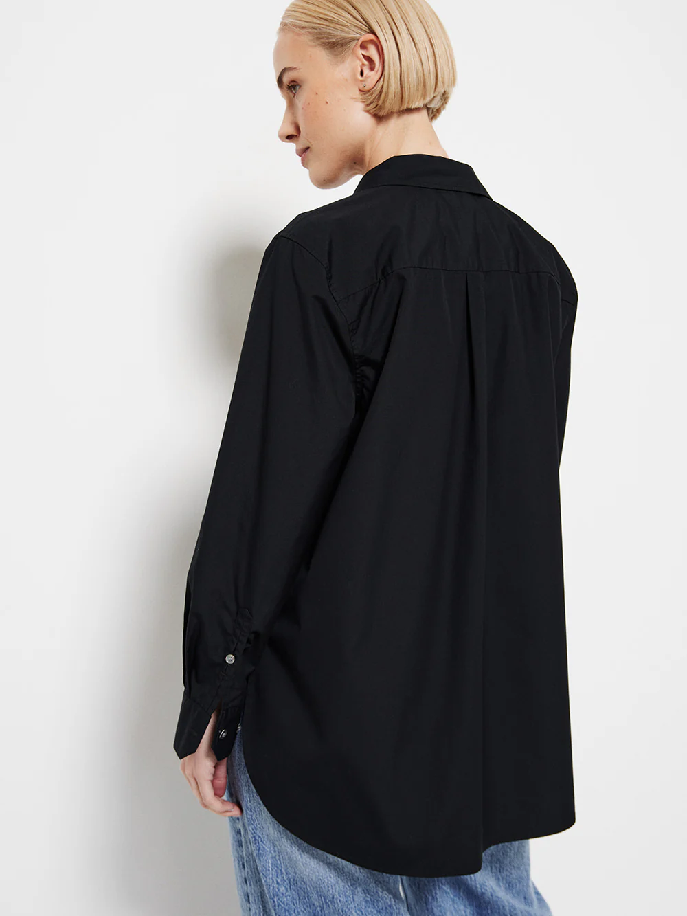 The Common Standard Poplin Shirt - Image 3