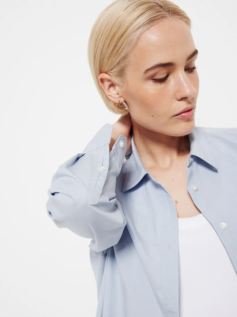 The Common Standard Poplin Shirt - Image 2