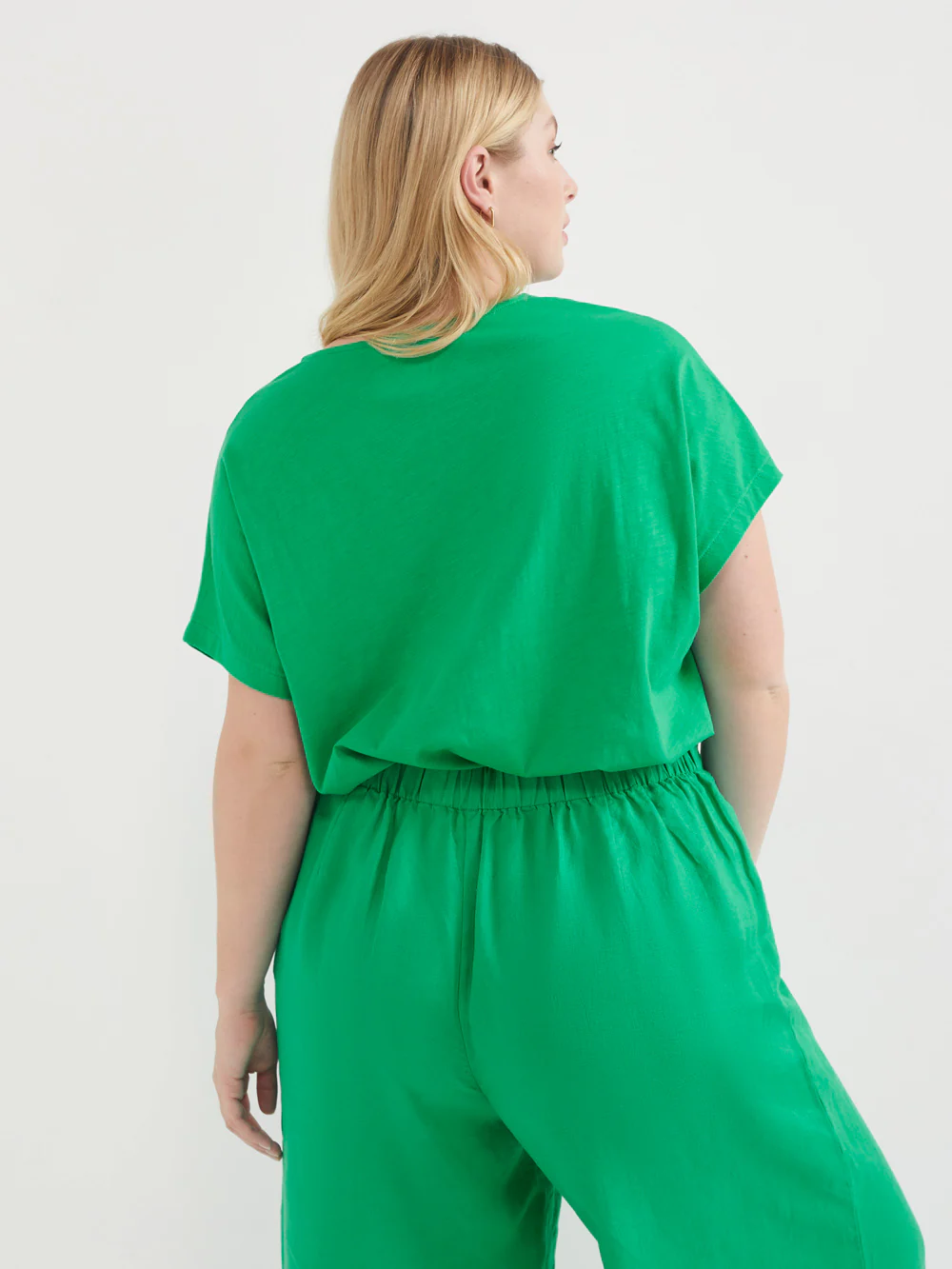 The Contrast Trim Drape Top - Image 7
