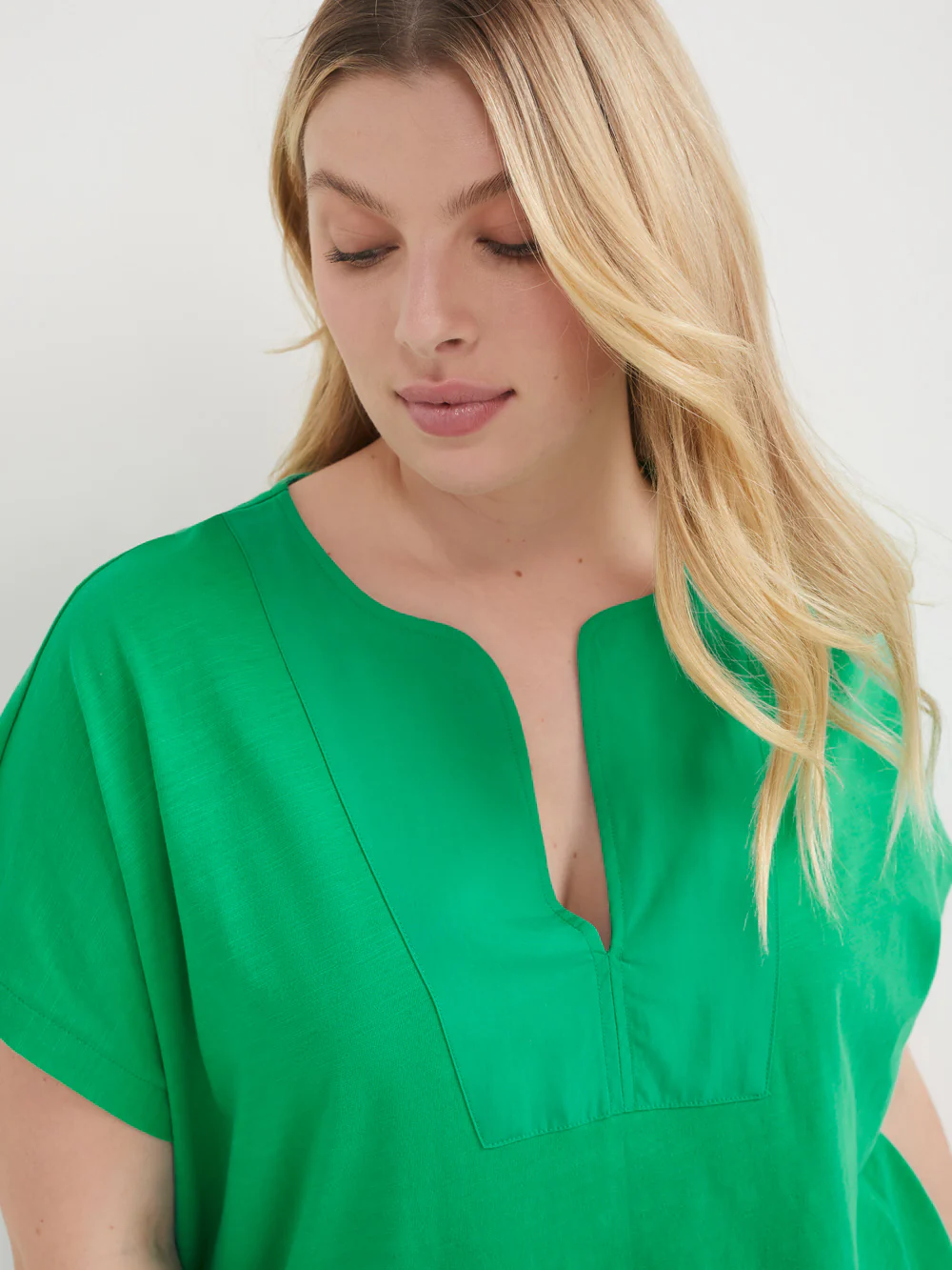 The Contrast Trim Drape Top - Image 8