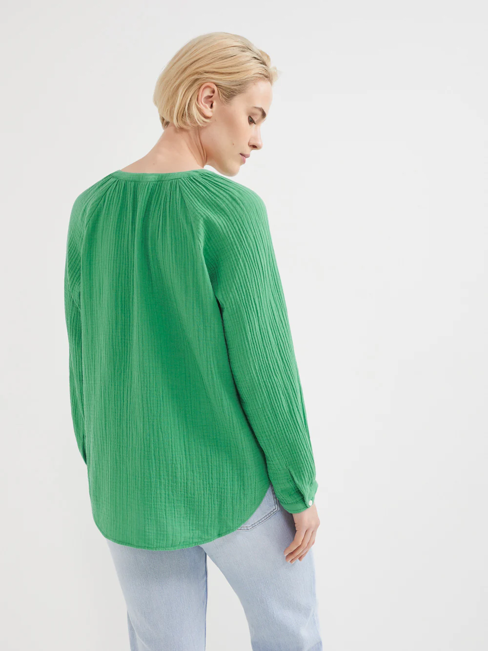 The Cotton Crinkle Popover Top - Image 4
