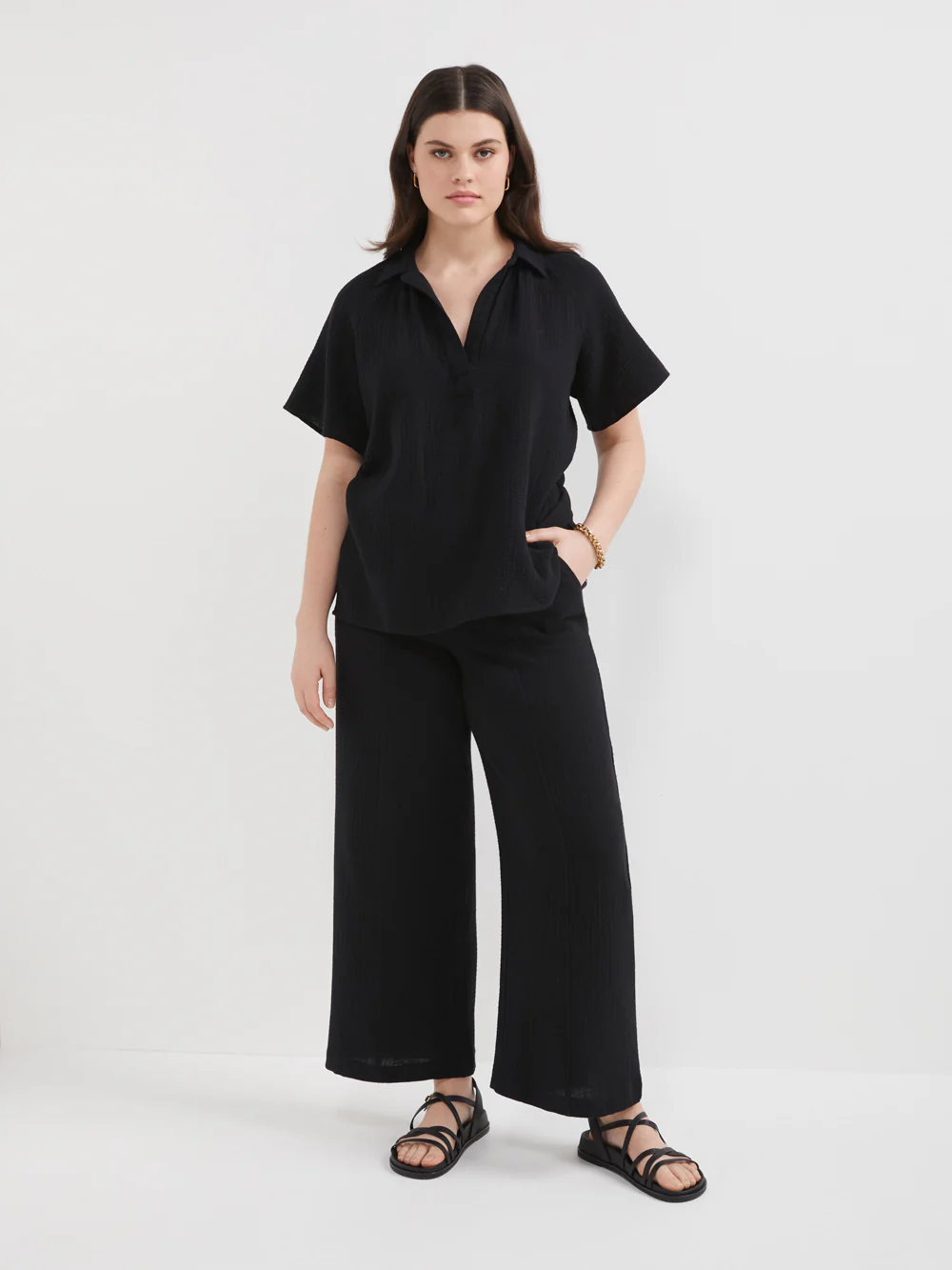 The Cotton Crinkle Short Sleeve Top