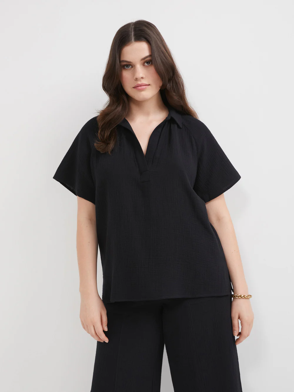 The Cotton Crinkle Short Sleeve Top - Image 2