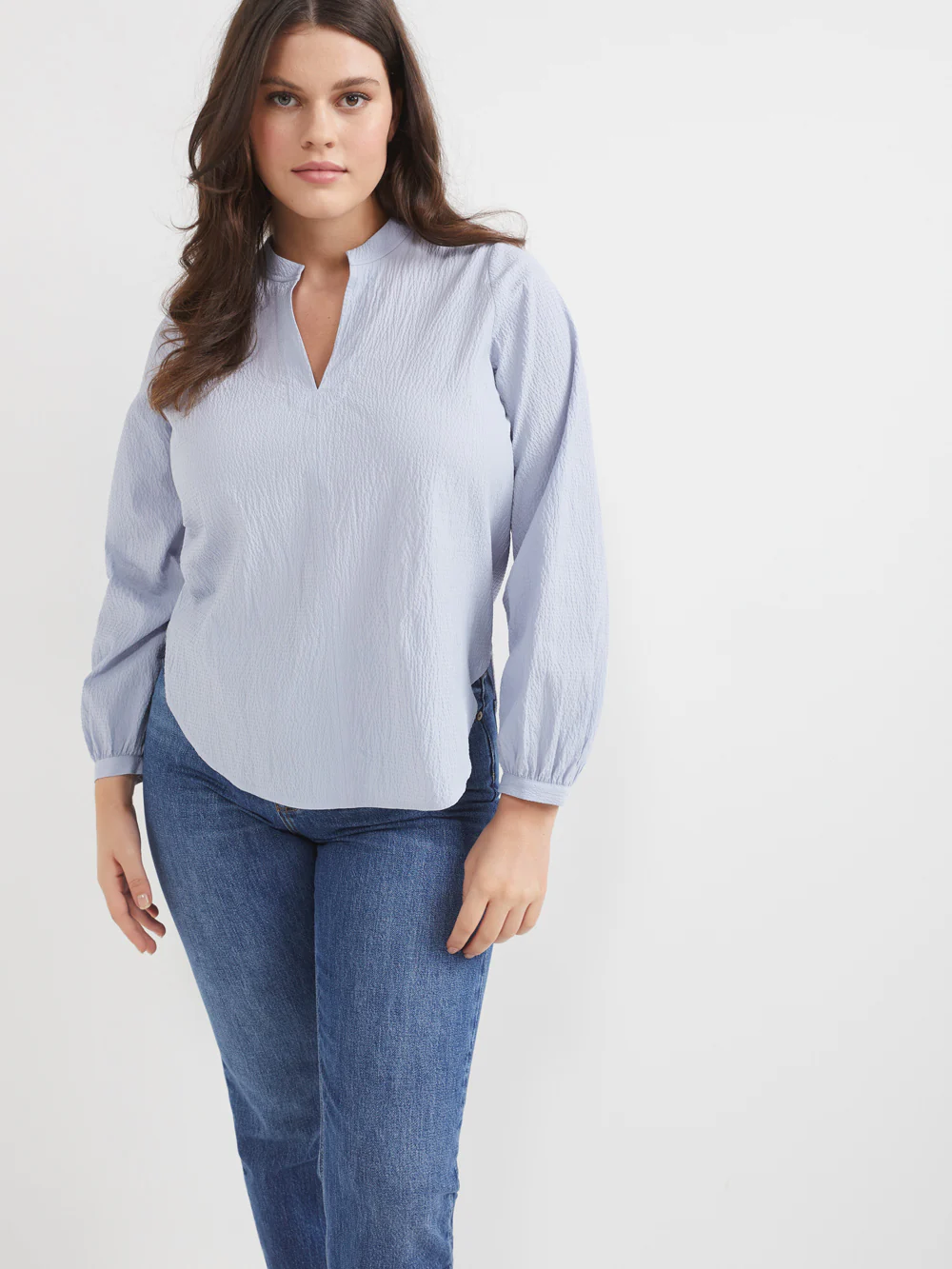 The Cotton Crinkle Vent Neck Top - Image 3