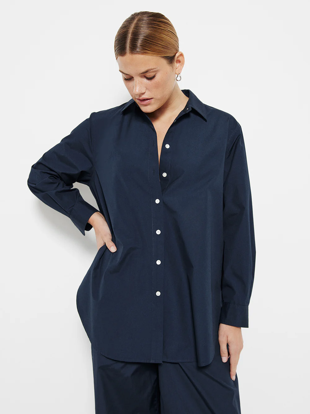 The Cotton Curved Hem Shirt