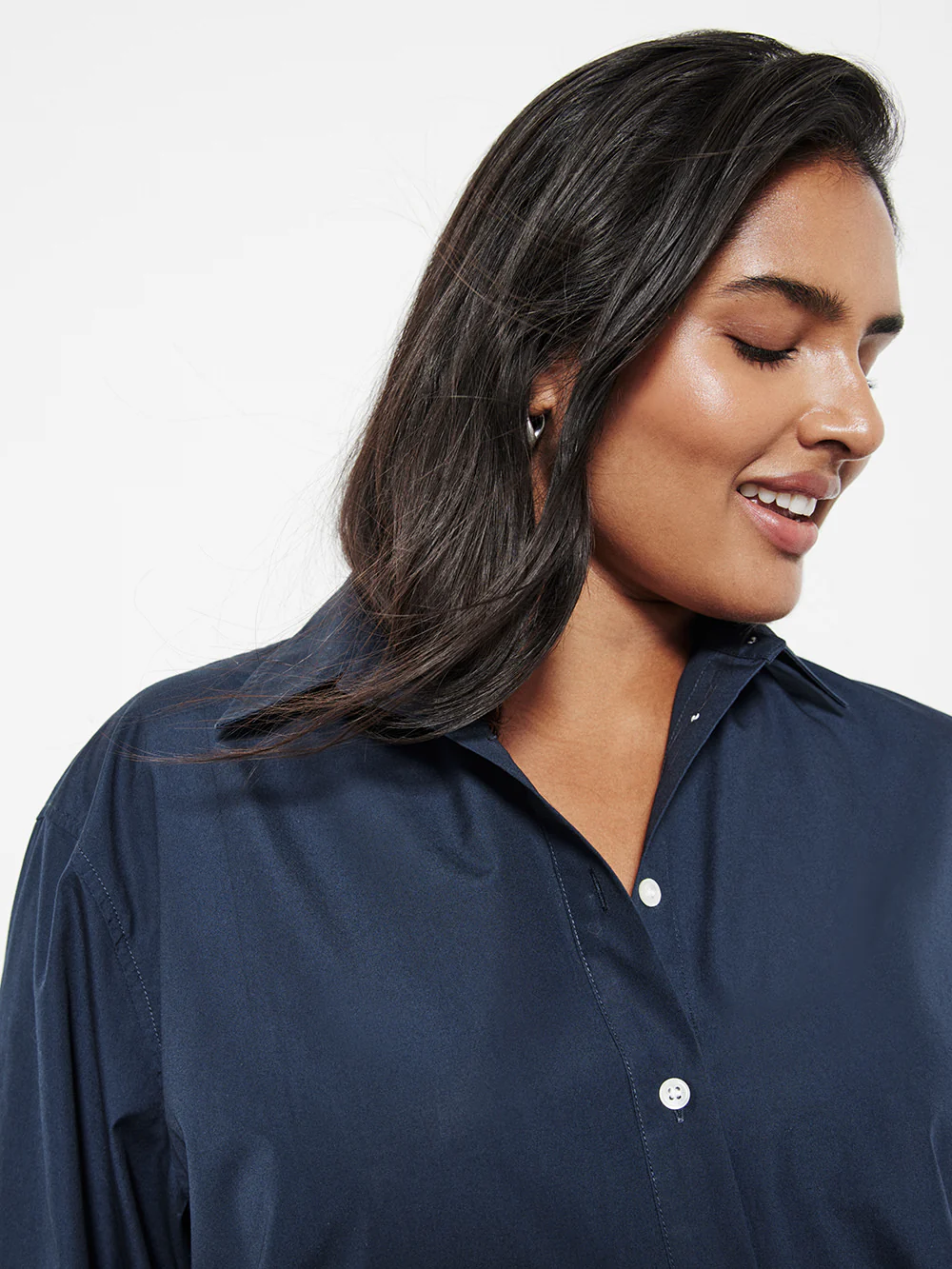 The Cotton Curved Hem Shirt - Image 7