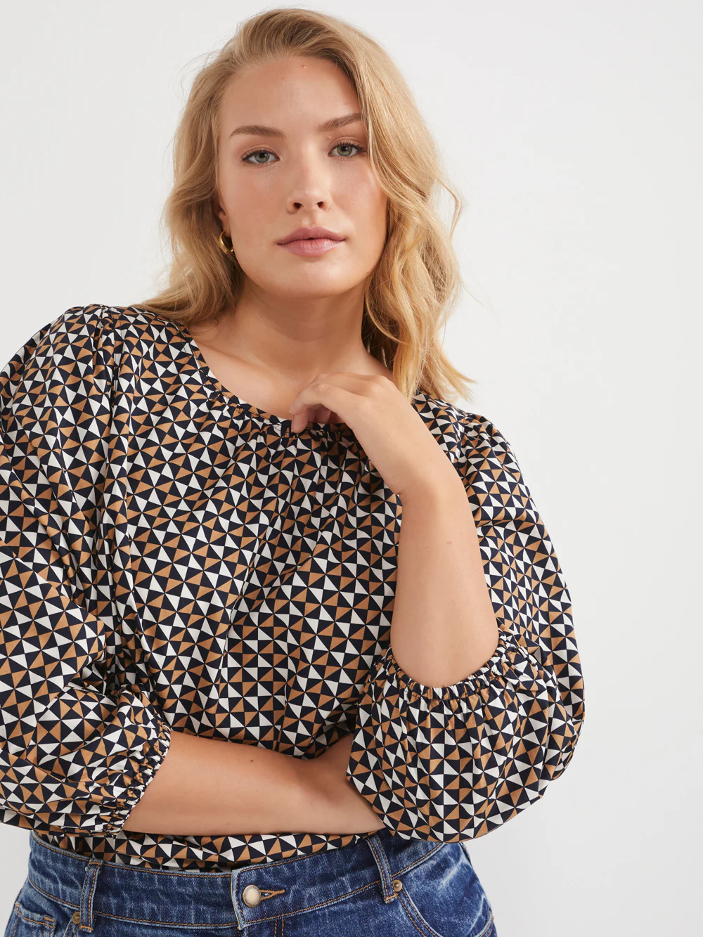 The Cotton Poplin Gathered Top - Image 6