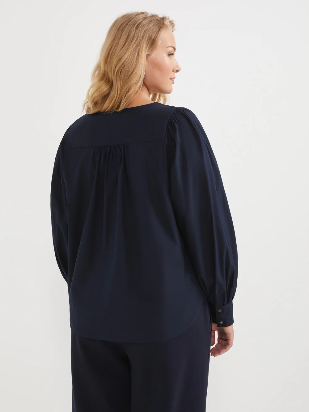 The Cotton Poplin Multi Stitch Top - Image 8