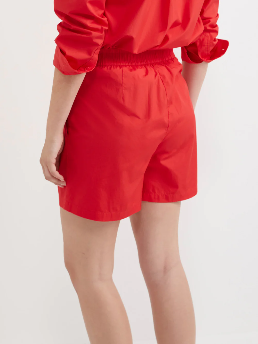 The Cotton Poplin Relaxed Short - Image 4