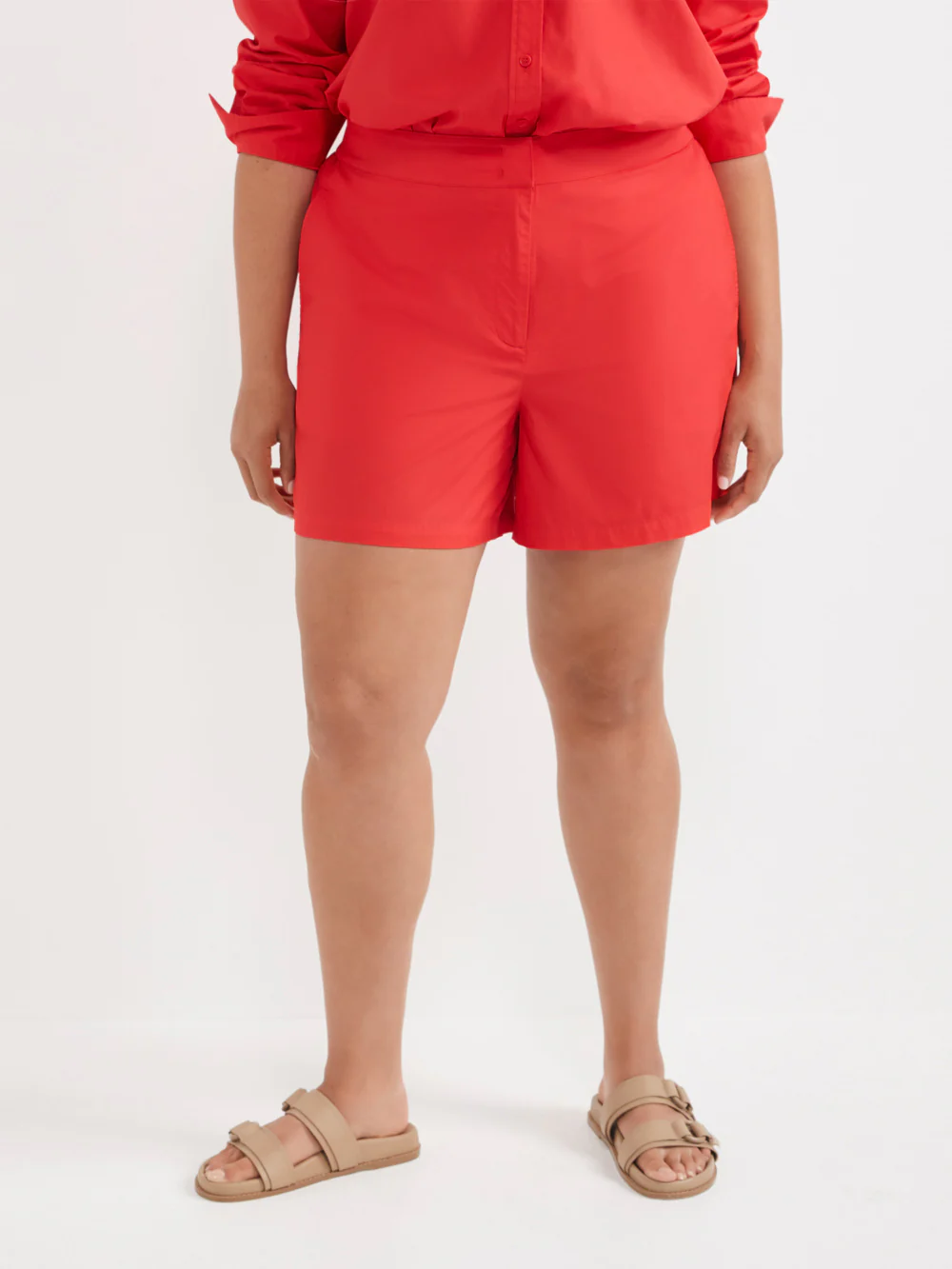 The Cotton Poplin Relaxed Short - Image 6