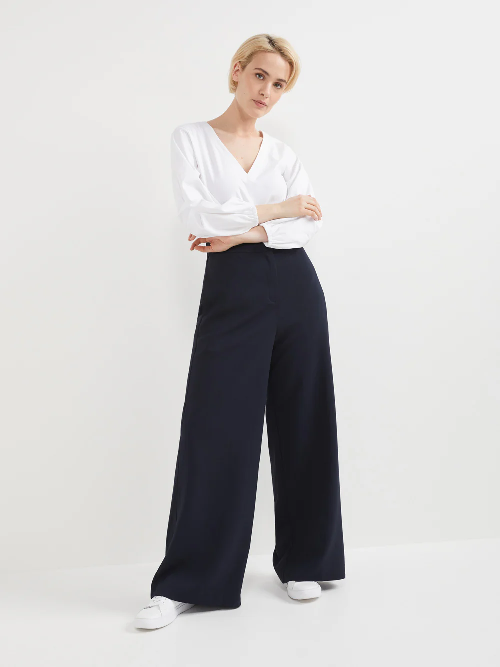 The Cotton Tuck Sleeve Top