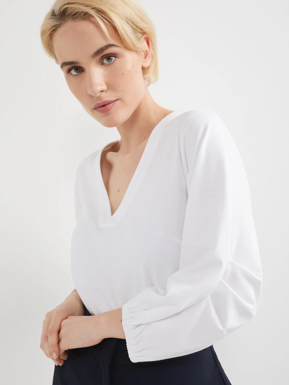 The Cotton Tuck Sleeve Top - Image 4