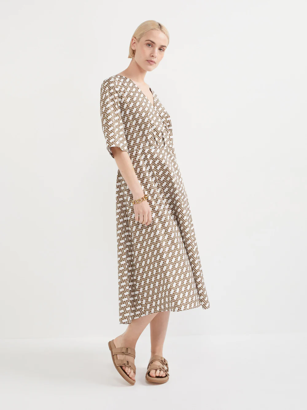 The Cross Front Poplin Print Midi Dress - Image 2