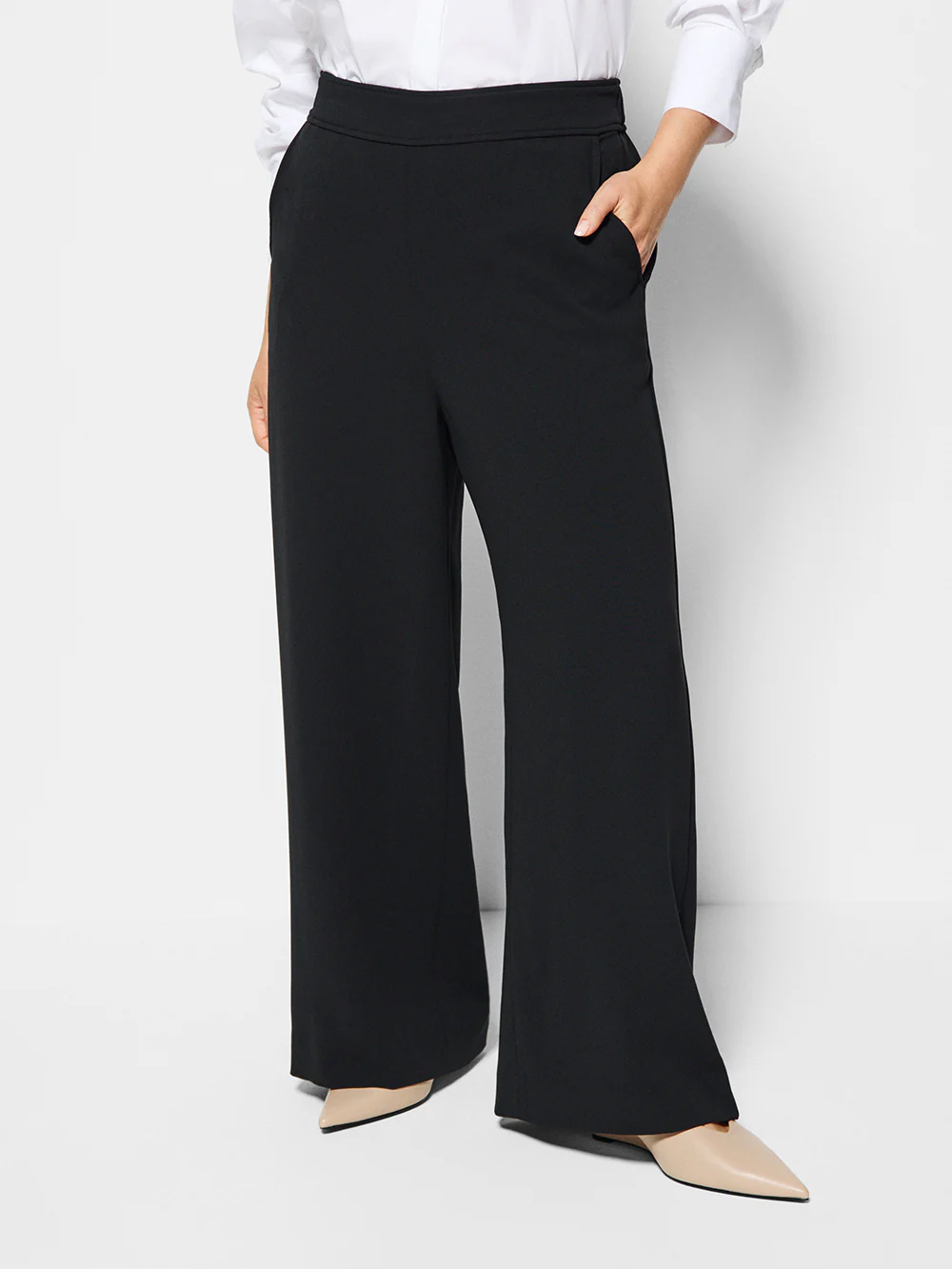 The Draped Leg Crepe Trouser - Image 7