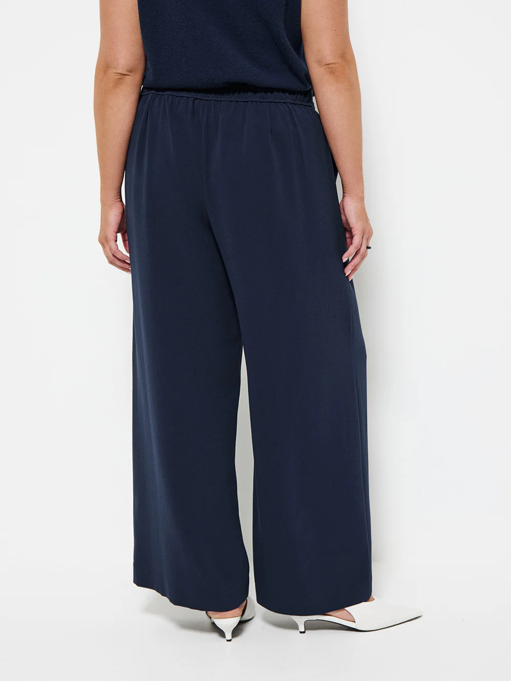 The Draped Leg Crepe Trouser - Image 8