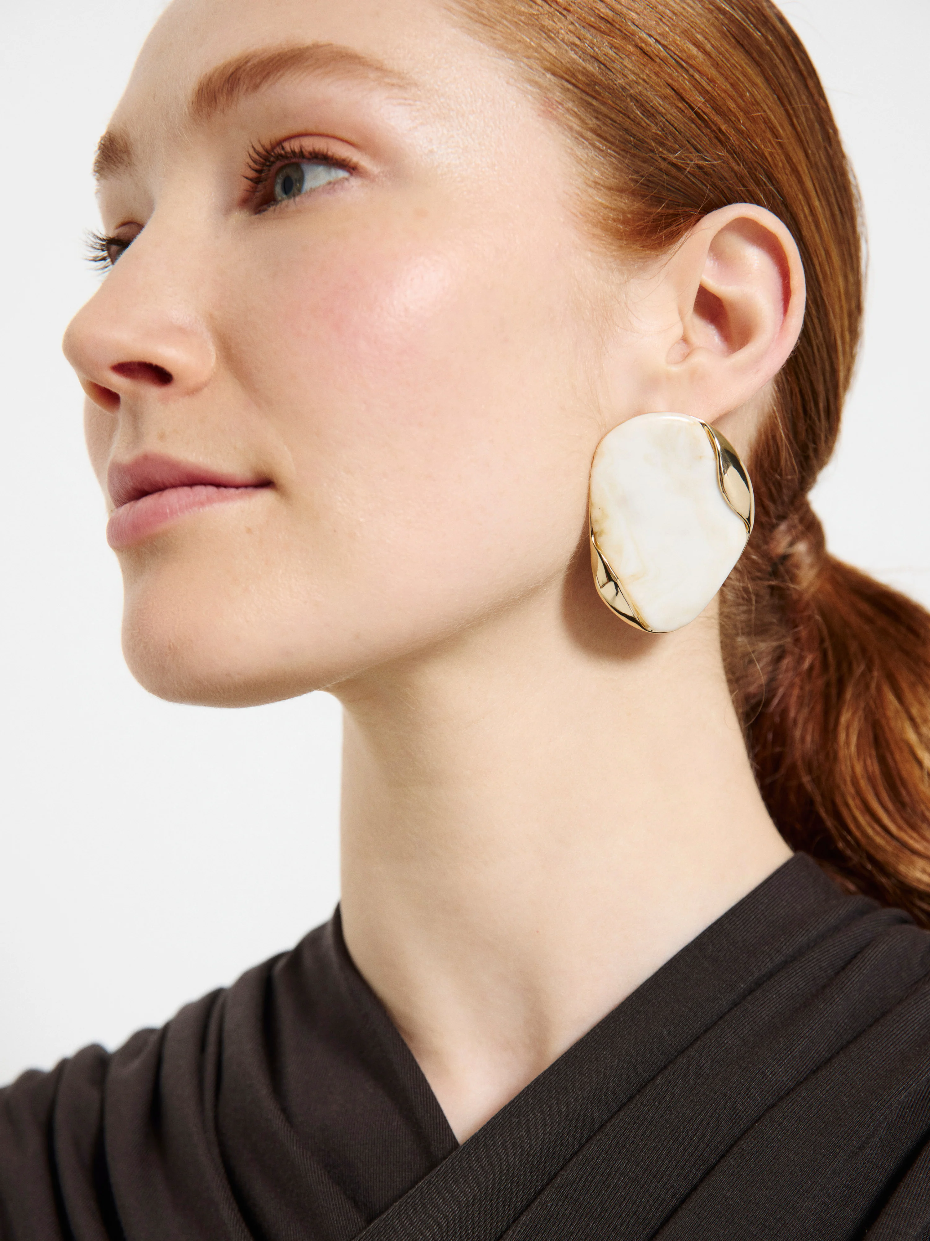 The Ellie Resin Earrings - Image 4