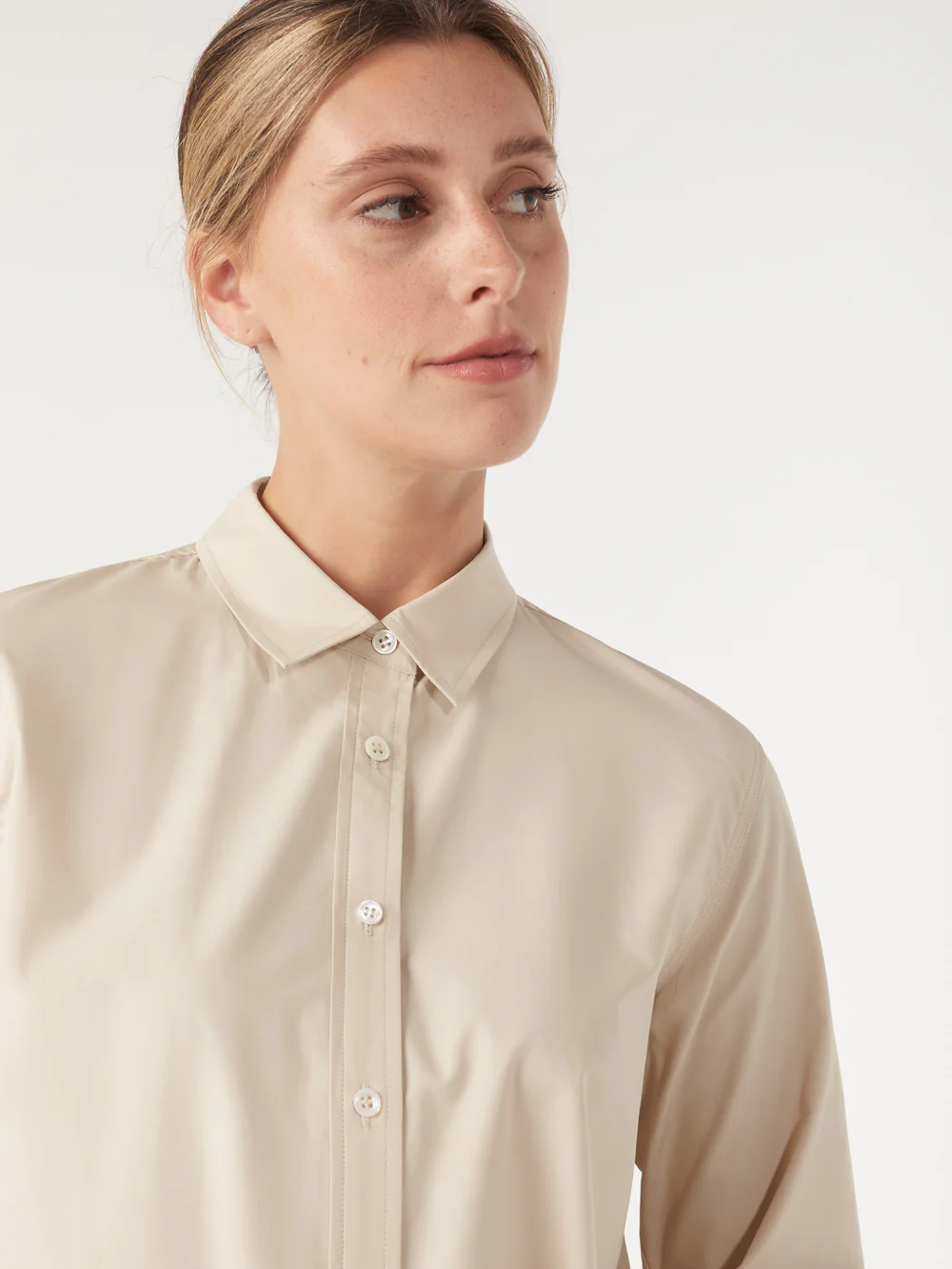 The Essential Cotton Shirt - Image 4