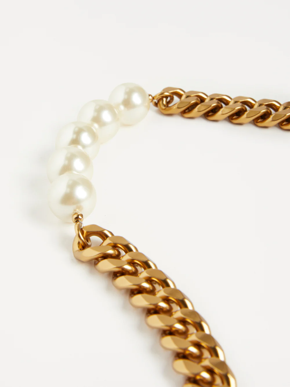 The Eve Pearl Necklace - Image 3