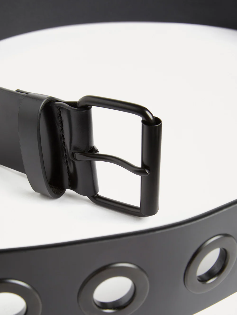 The Eyelet Detail Belt - Image 3