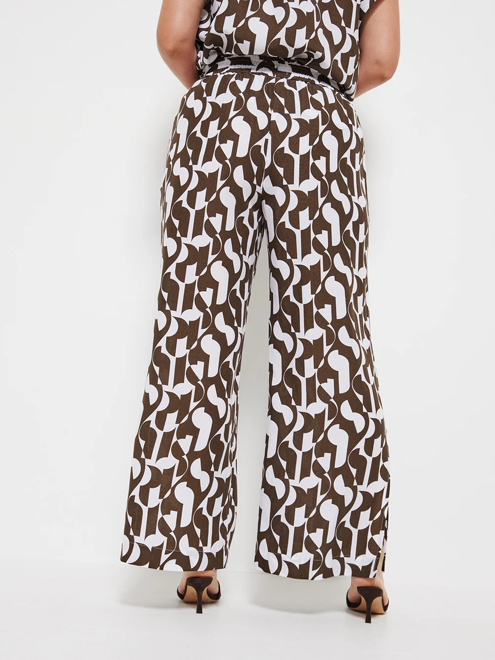 The Graphic Print Pant - Image 8
