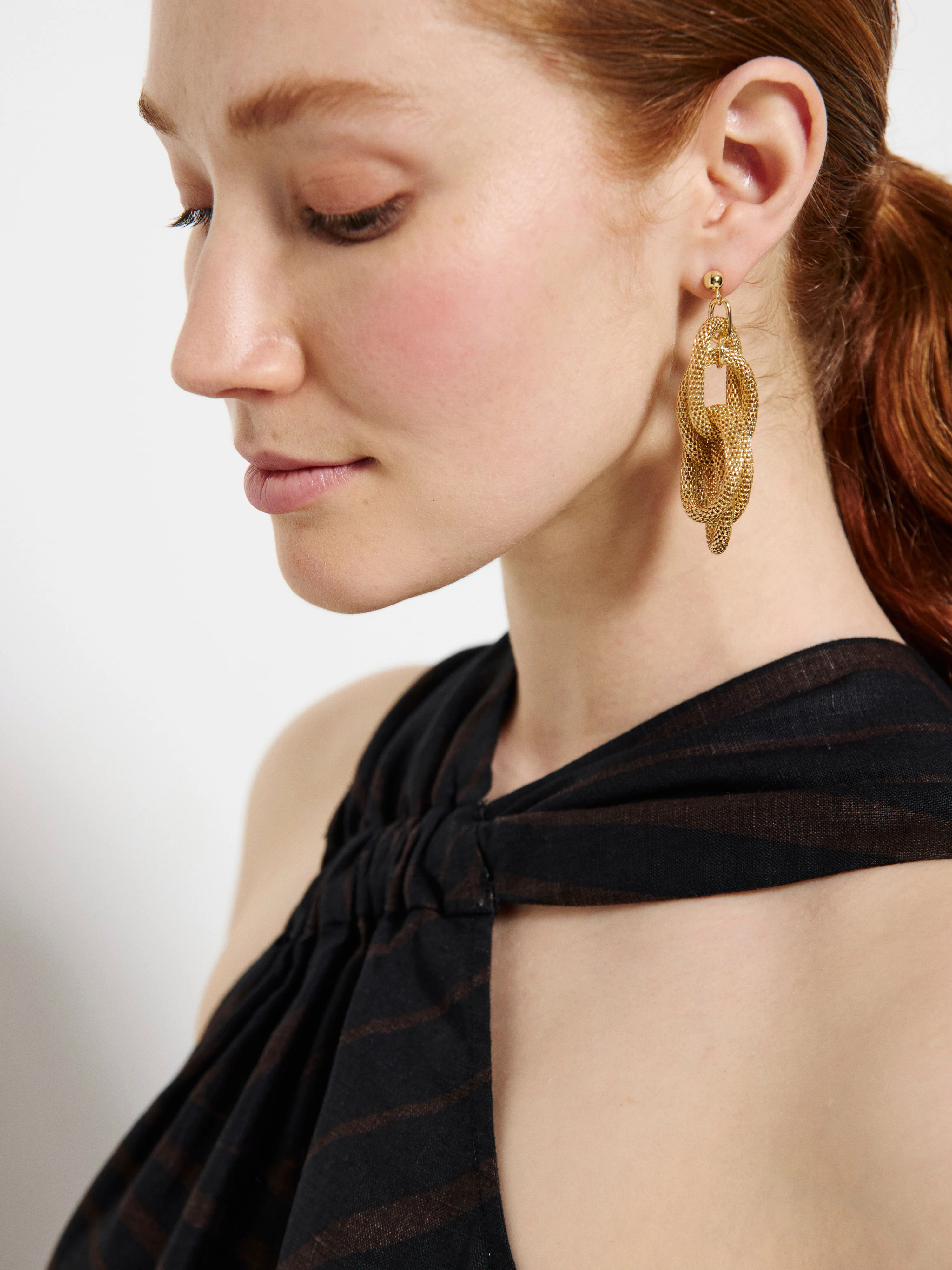 The Iris Earrings - Image 2
