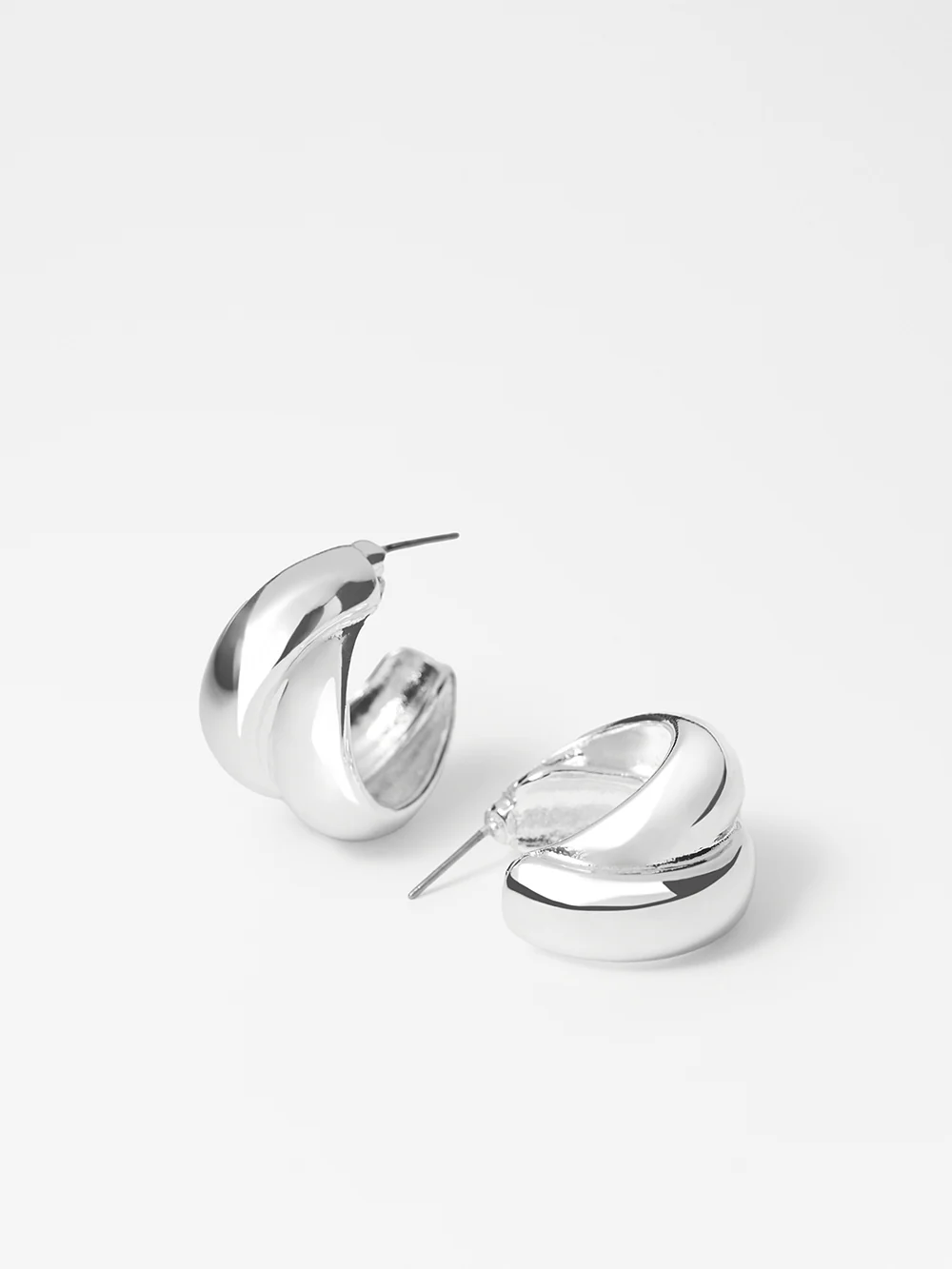 The Layla Earrings - Image 3