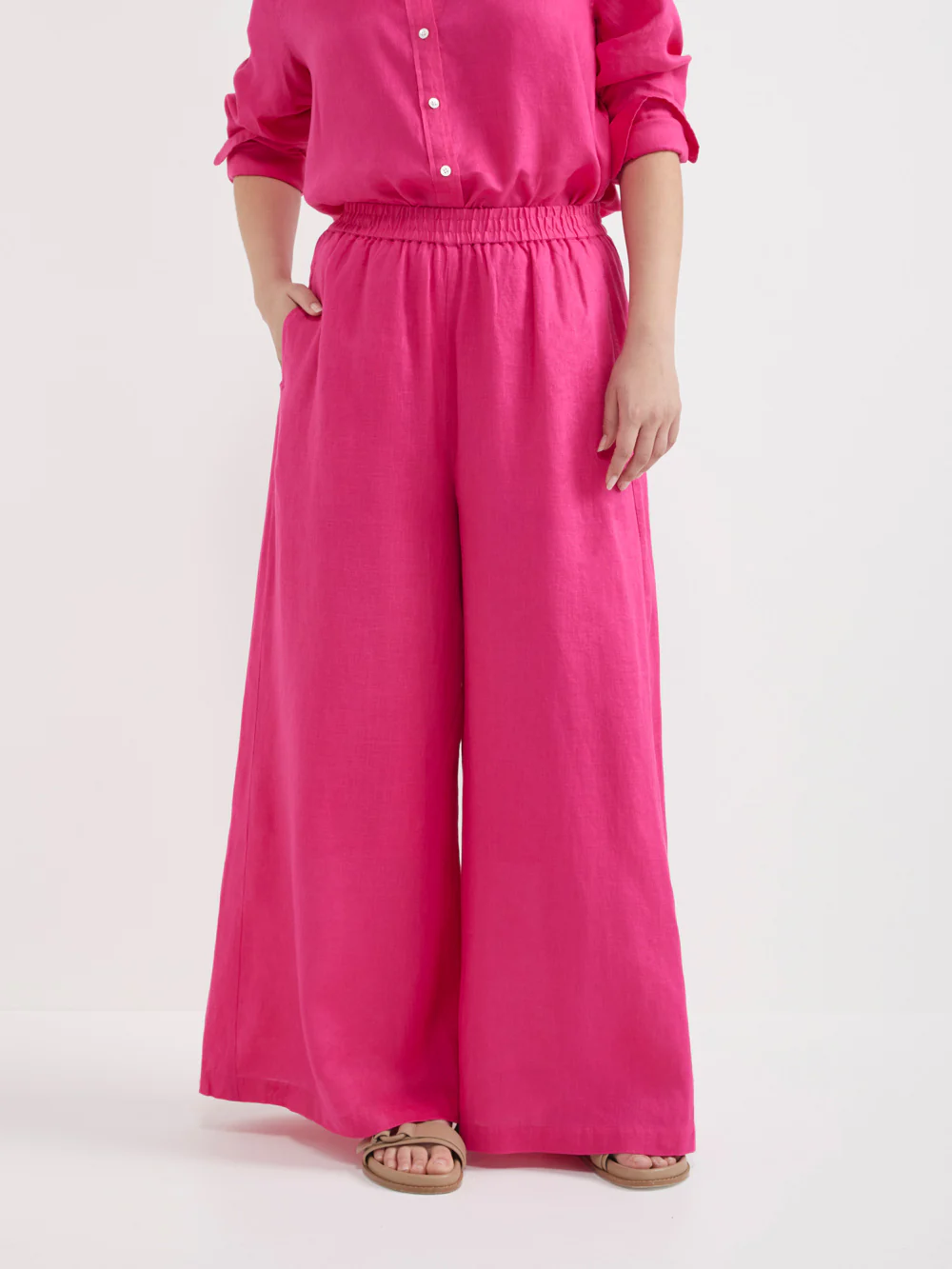 The Lightweight Linen Palazzo Pant - Image 2