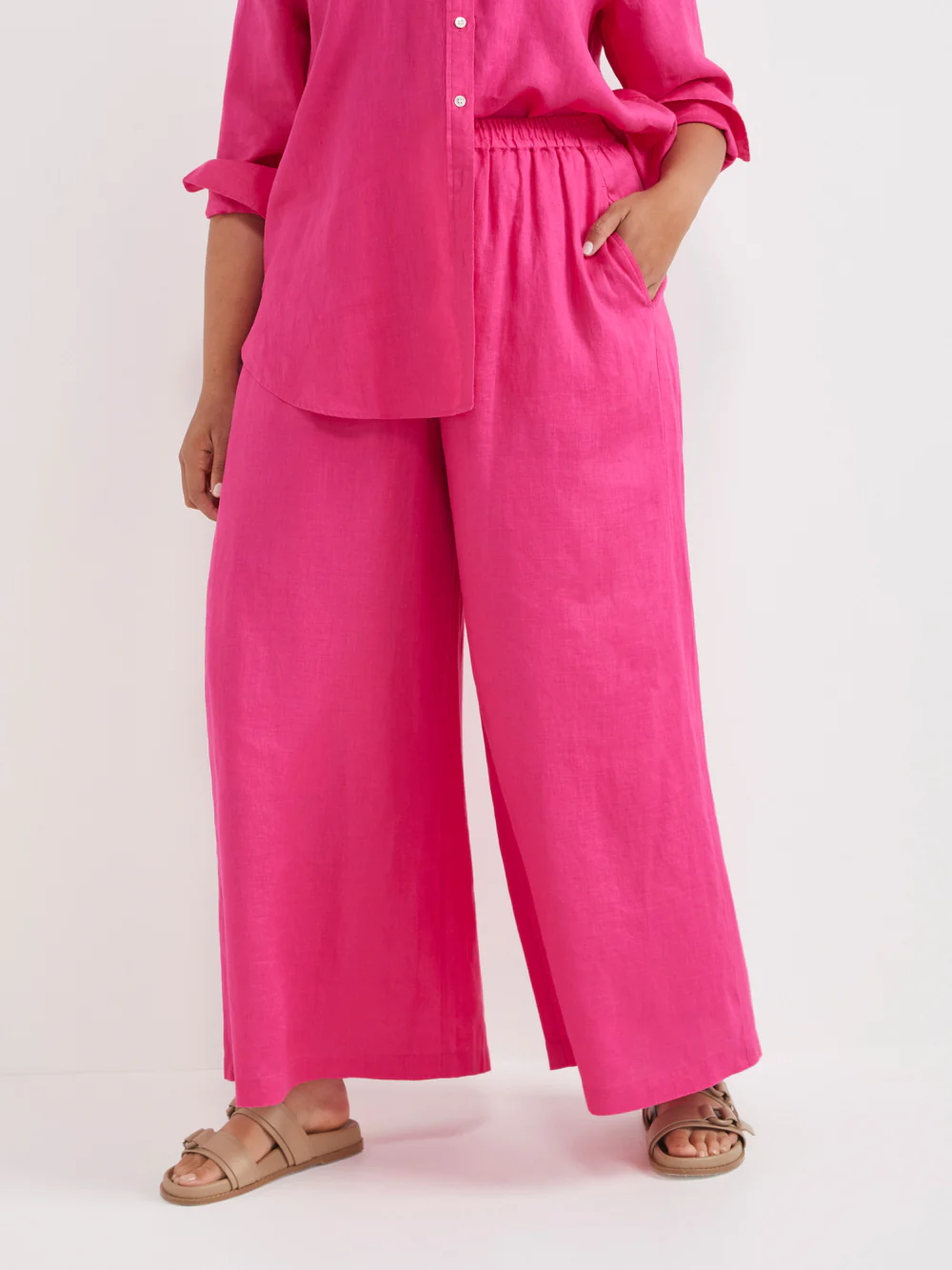 The Lightweight Linen Palazzo Pant - Image 7