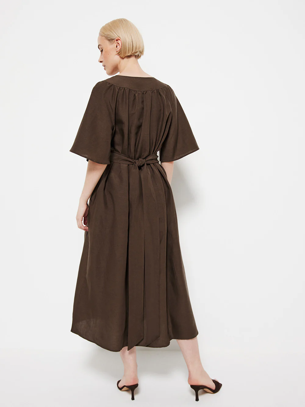The Linen Flutter Sleeve Dress - Image 3